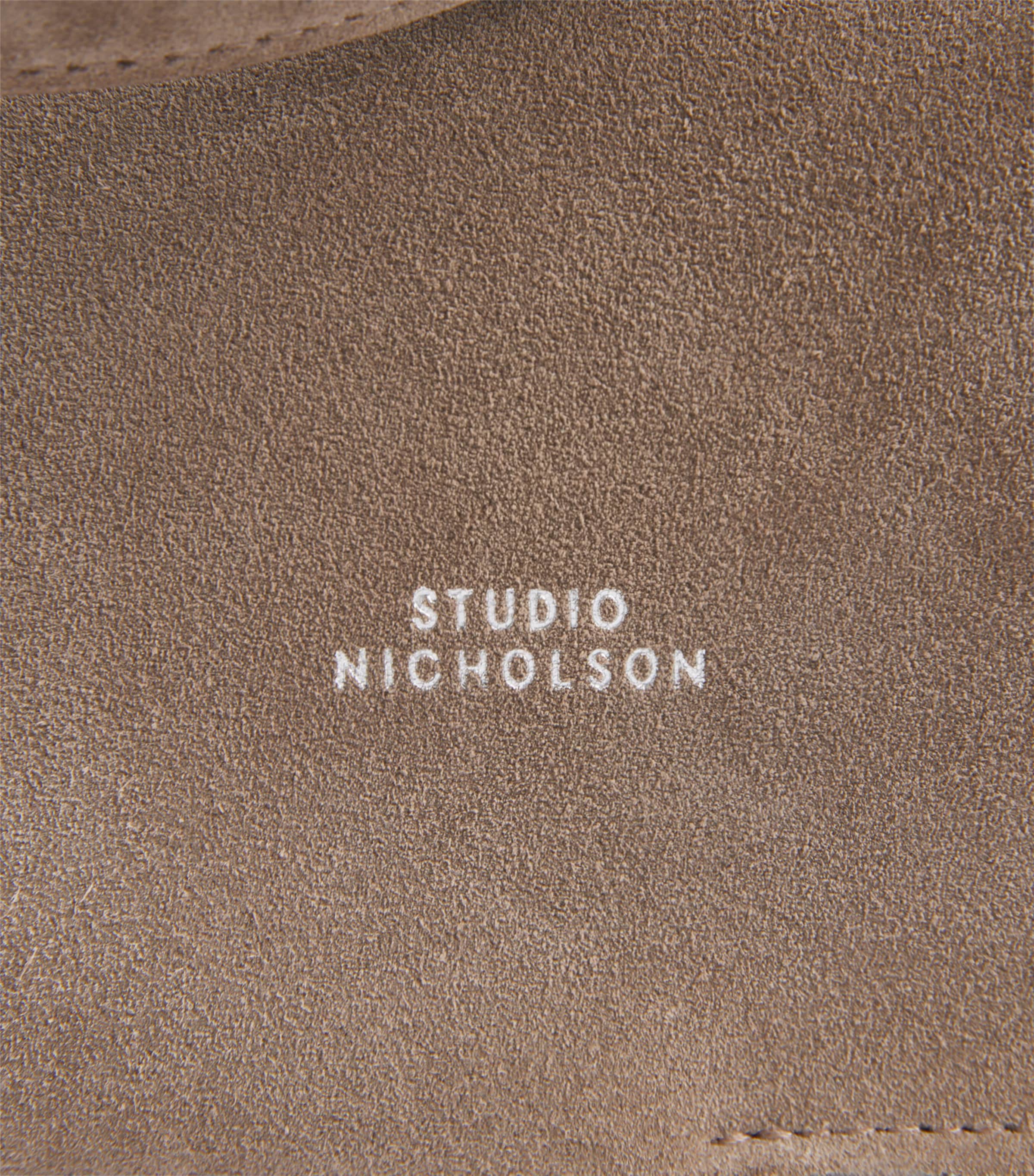 Studio Nicholson 스웨이드 더블렛 토트백