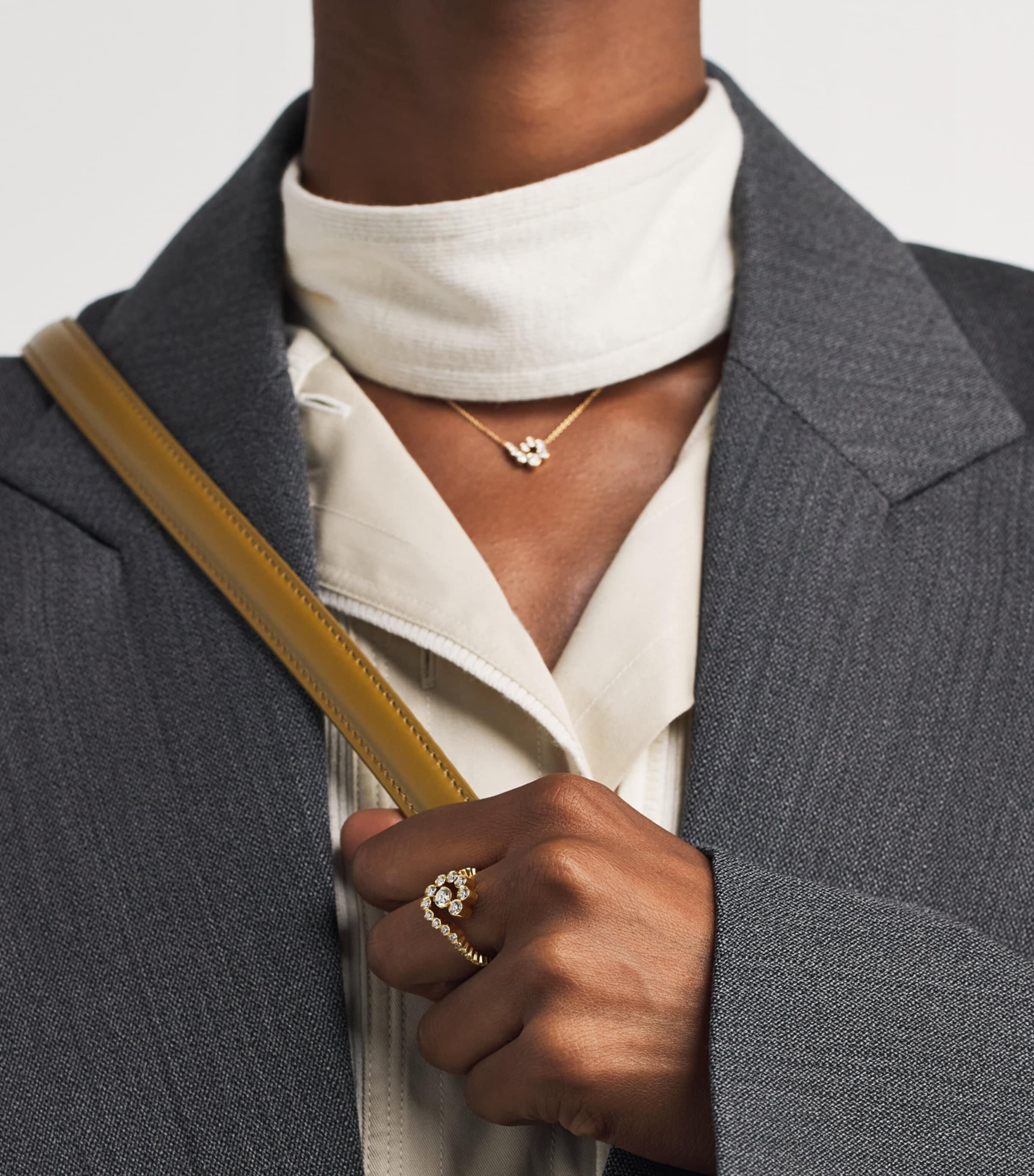 Sophie Bille Brahe Yellow Gold and Diamond Classic Ring Yellow Gold Image 4