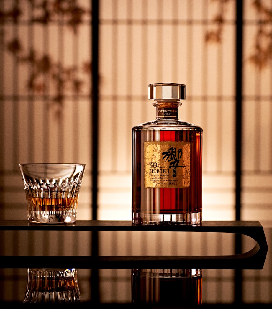 Hibiki 30-Year-Old Whisky (70cl) NO COLOUR Image 2