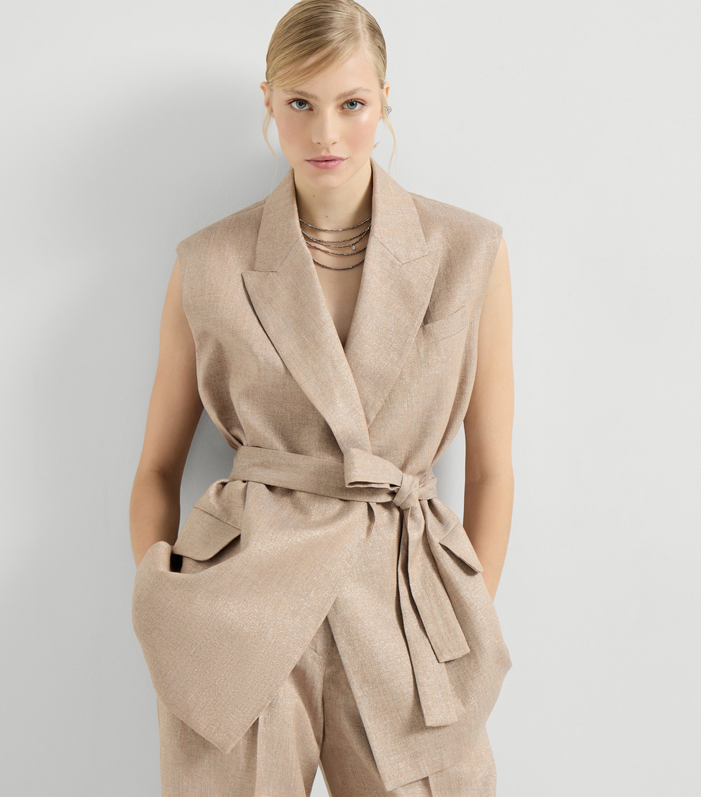 Linen-Blend Sparkling Vest C920 Image 4