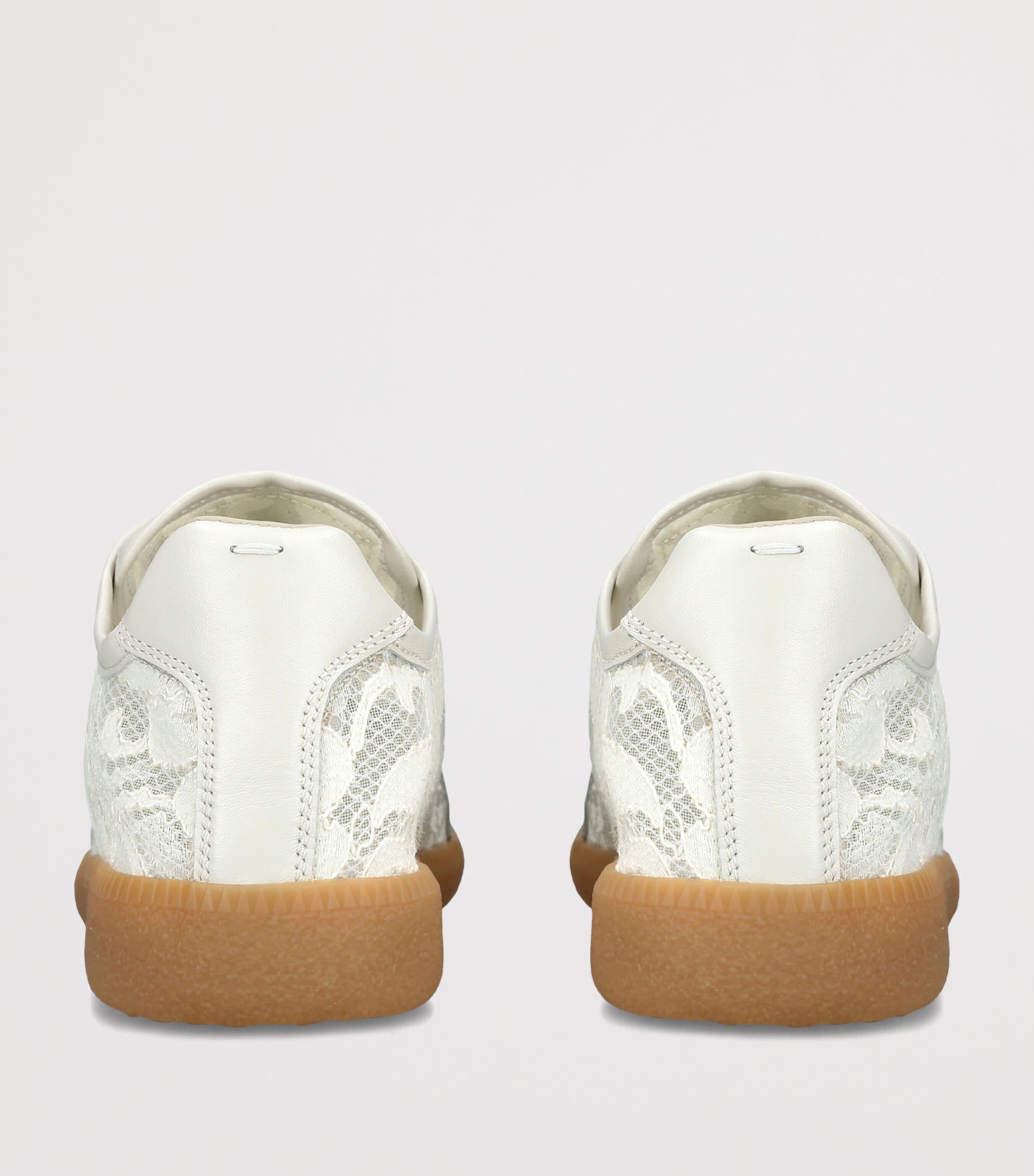 Maison Margiela Lace Replica Sneakers White Image 2