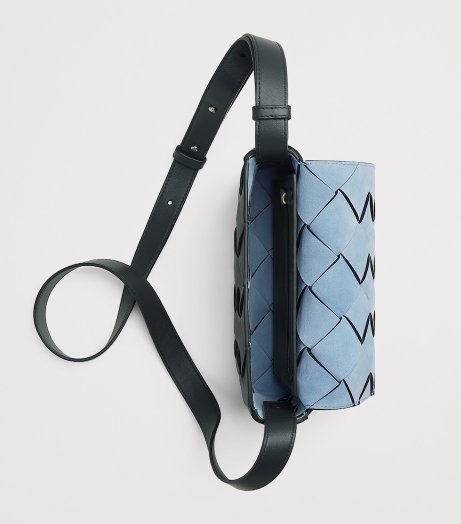 Leather Intreccio Diago Cross-Body Bag 2077 Image 5