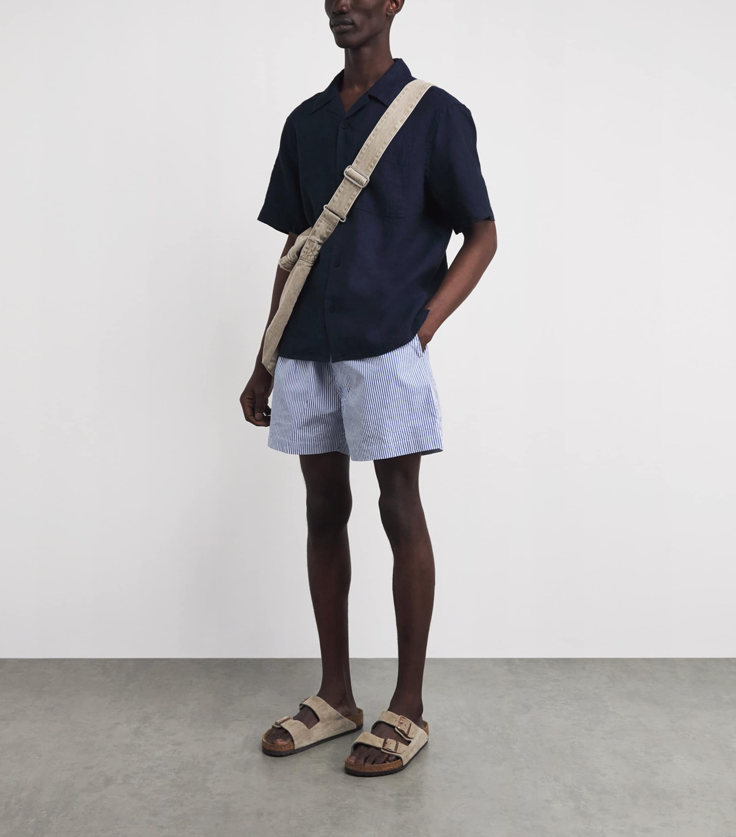 Wax London Mens Linen Short-Sleeve Didcot Shirt Navy Image 2