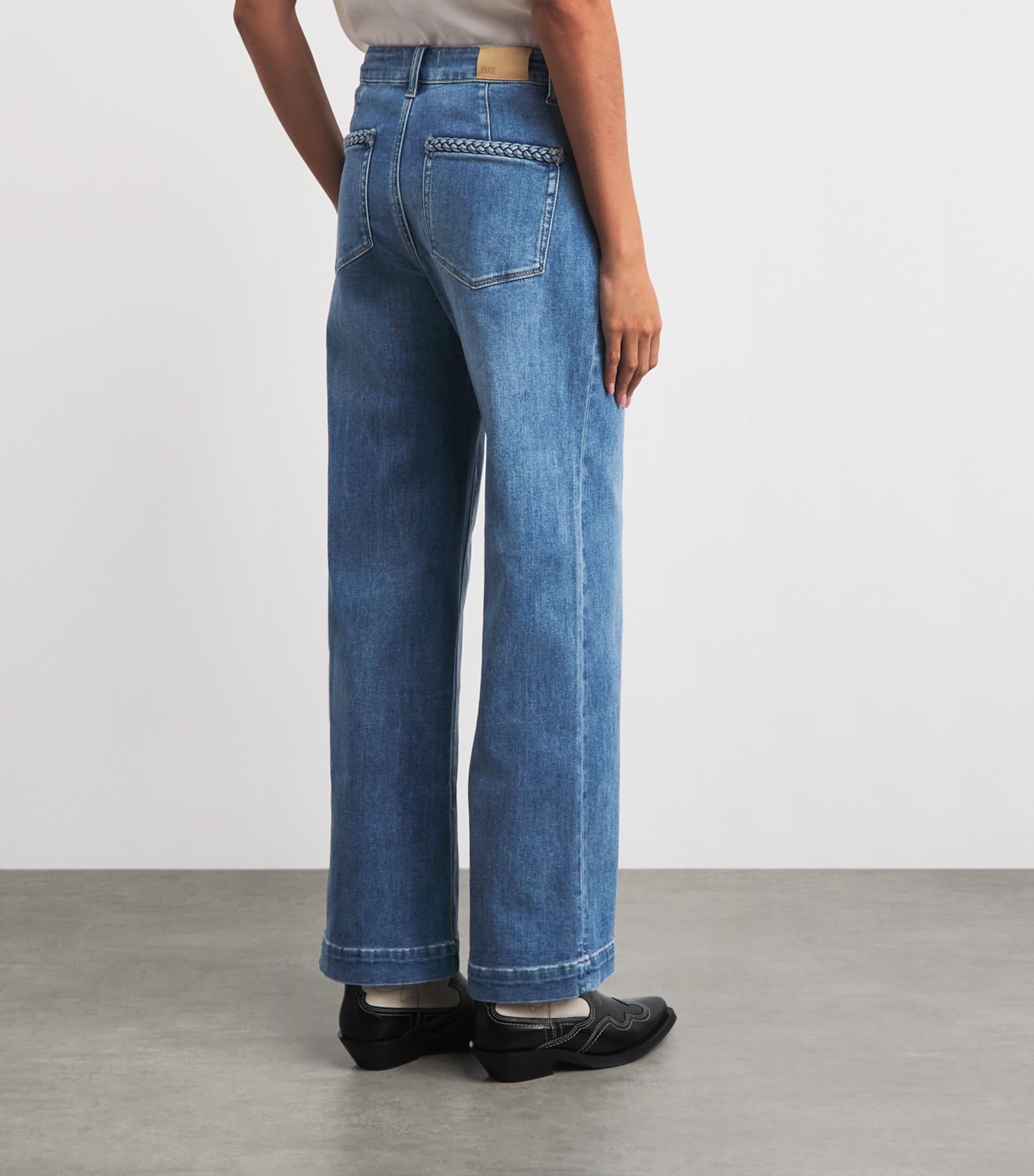 PAIGE Womens Anessa Wide-Leg Jeans Encino Image 5