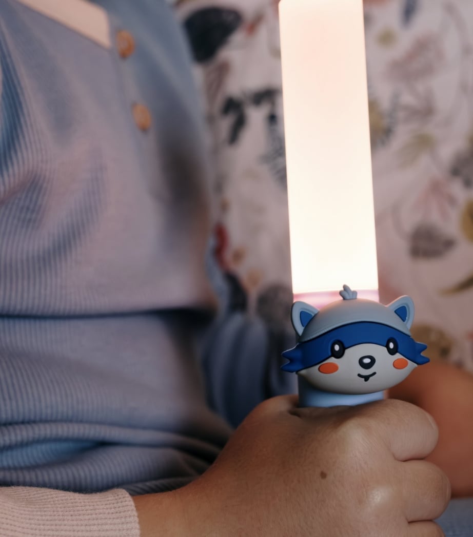 THE ZOOFAMILY Raccoon Portable Night Light Image 5
