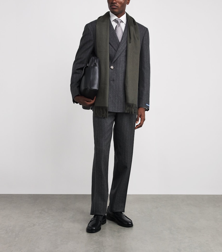 Cashmere Fringed Scarf 3400 Image 2