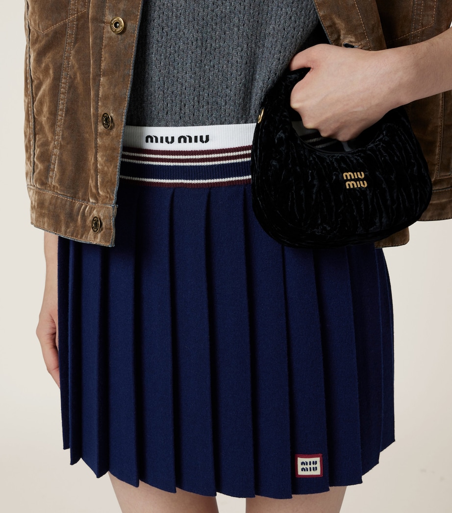 Mini Velvet Wander Top-Handle Bag F0002 Image 2