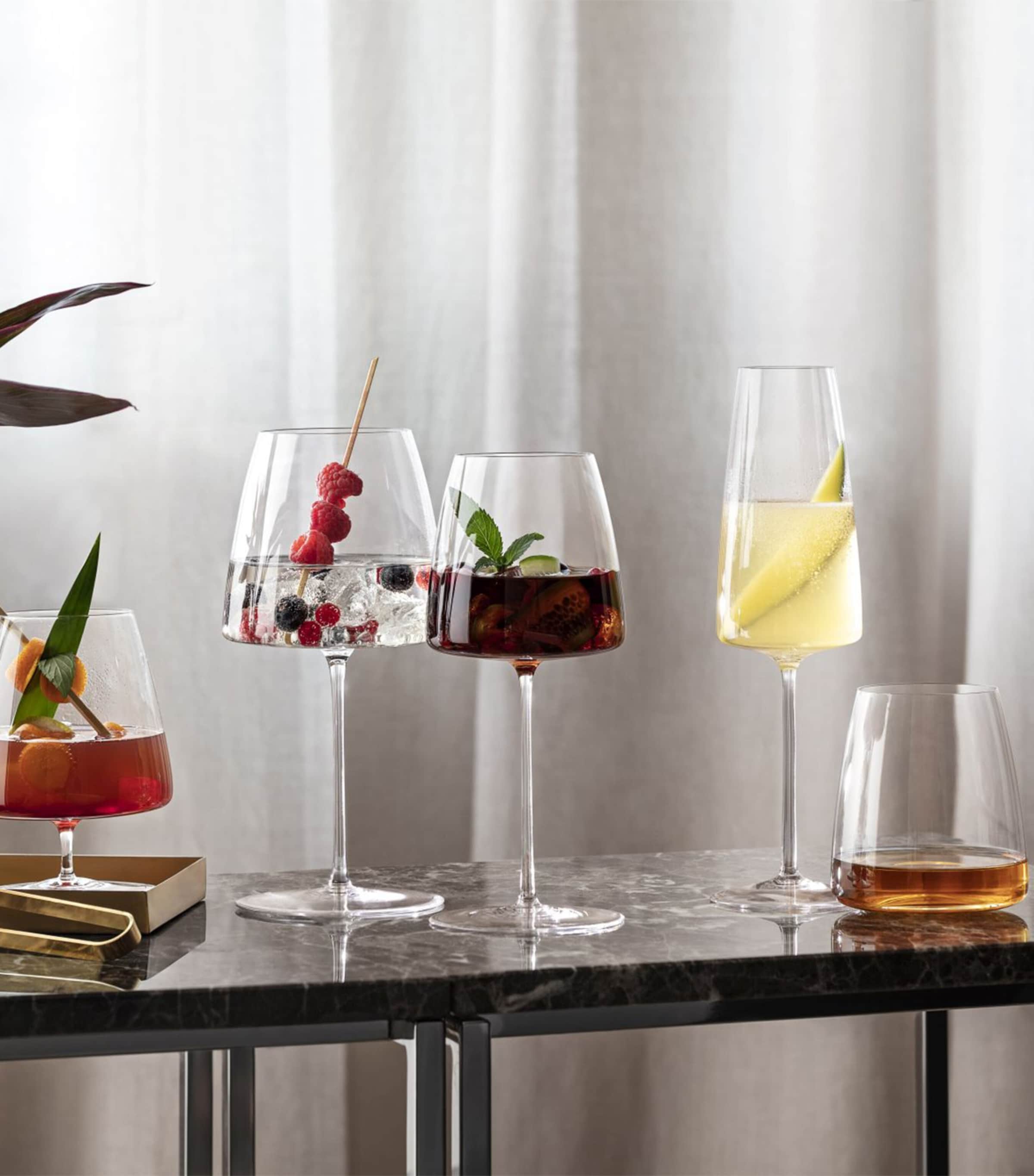 Set of 2 Crystal MetroChic Red Wine Glasses (200ml) CLEAR Image 3