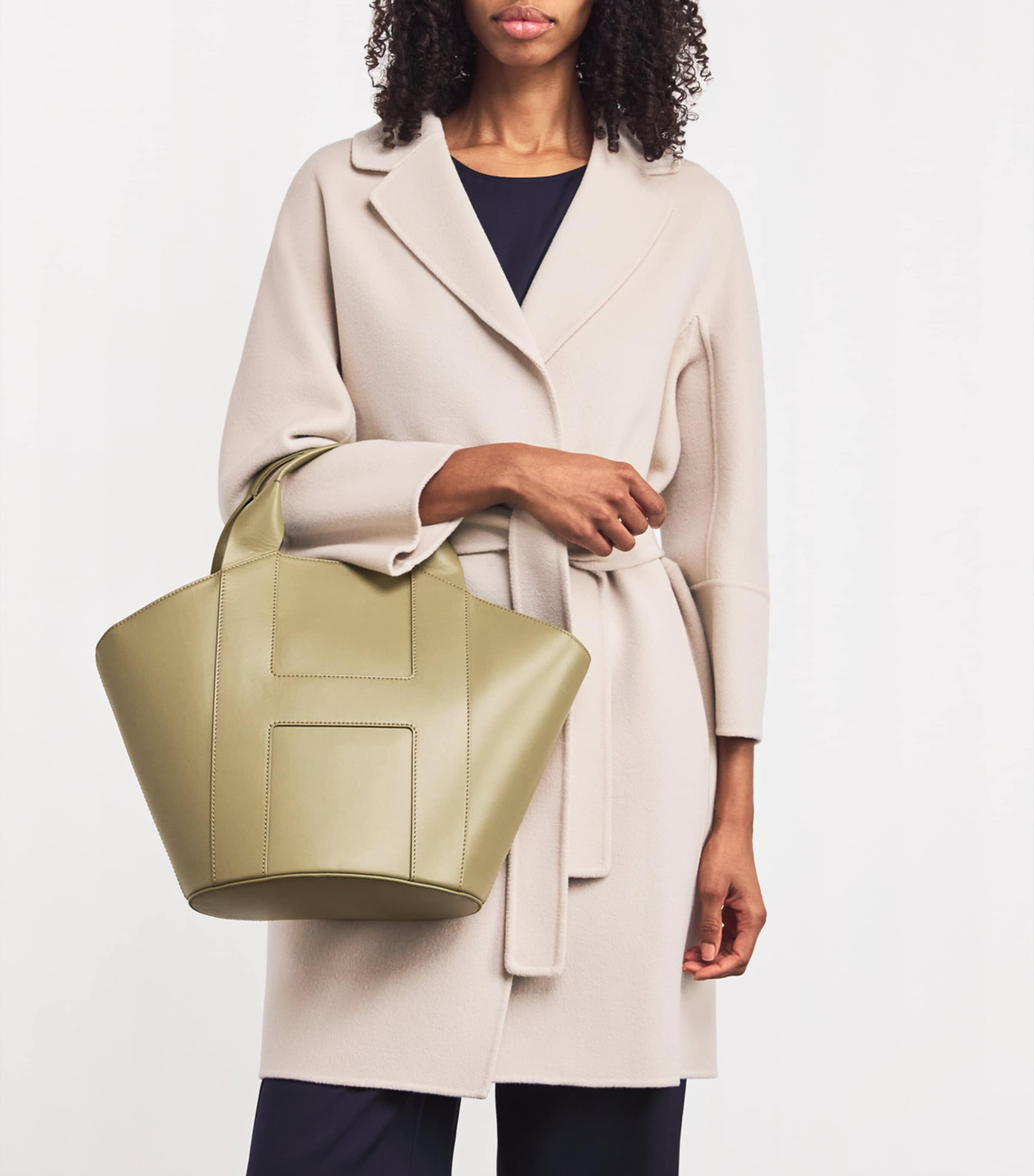 Medium Grab Leather Tote Bag OLIVE Image 5