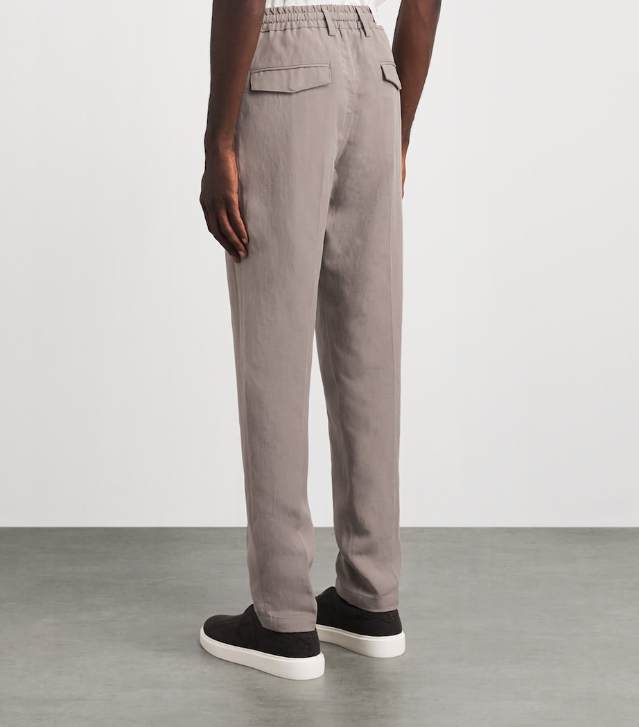 Eleventy Mens Drawstring Pleated Straight Trousers Cardamomo Chiaro Image 5