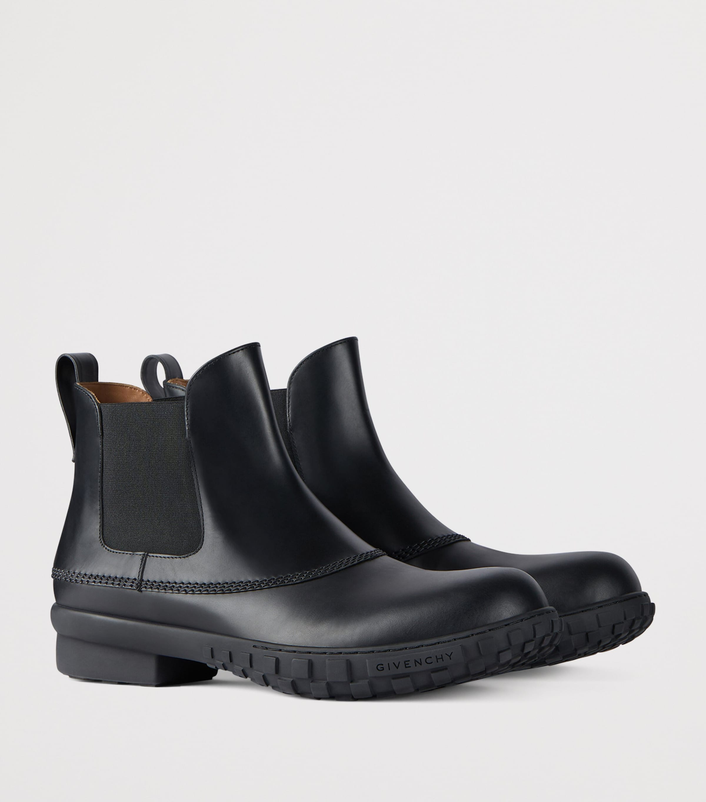 Leather Echo Chelsea Boots BLACK Image 3
