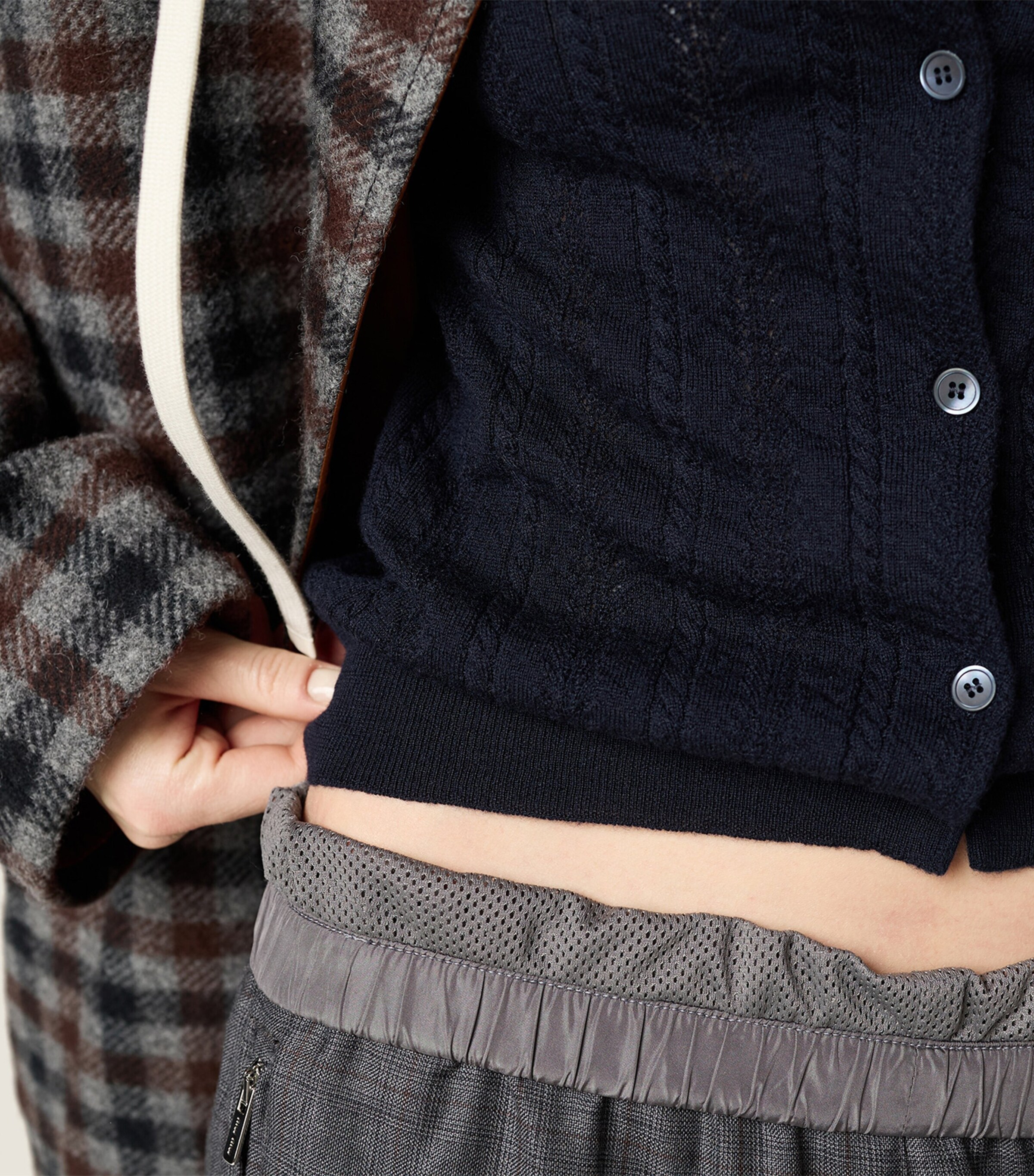 Cashmere Cable-Knit Cardigan F0008 Image 6