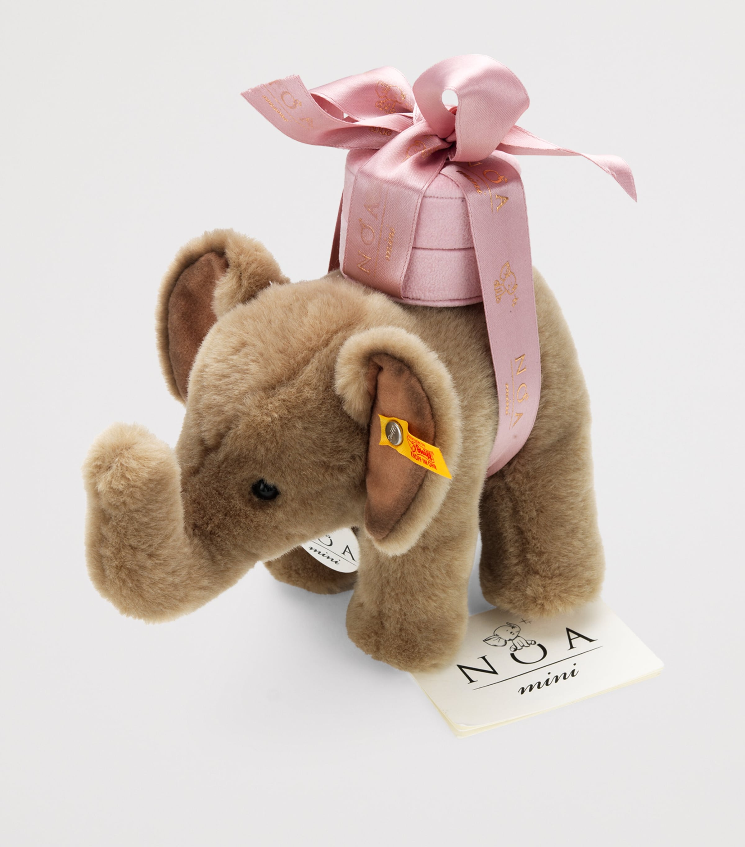 Yellow Gold and Diamond Name Bracelet YELLOW Image 2