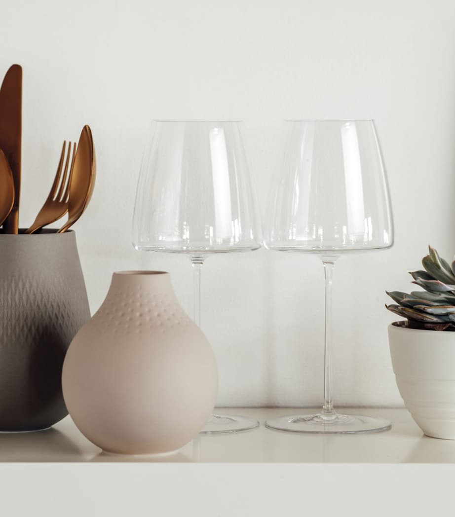 Set of 2 Crystal MetroChic White Wine Glasses (125ml) CLEAR Image 2