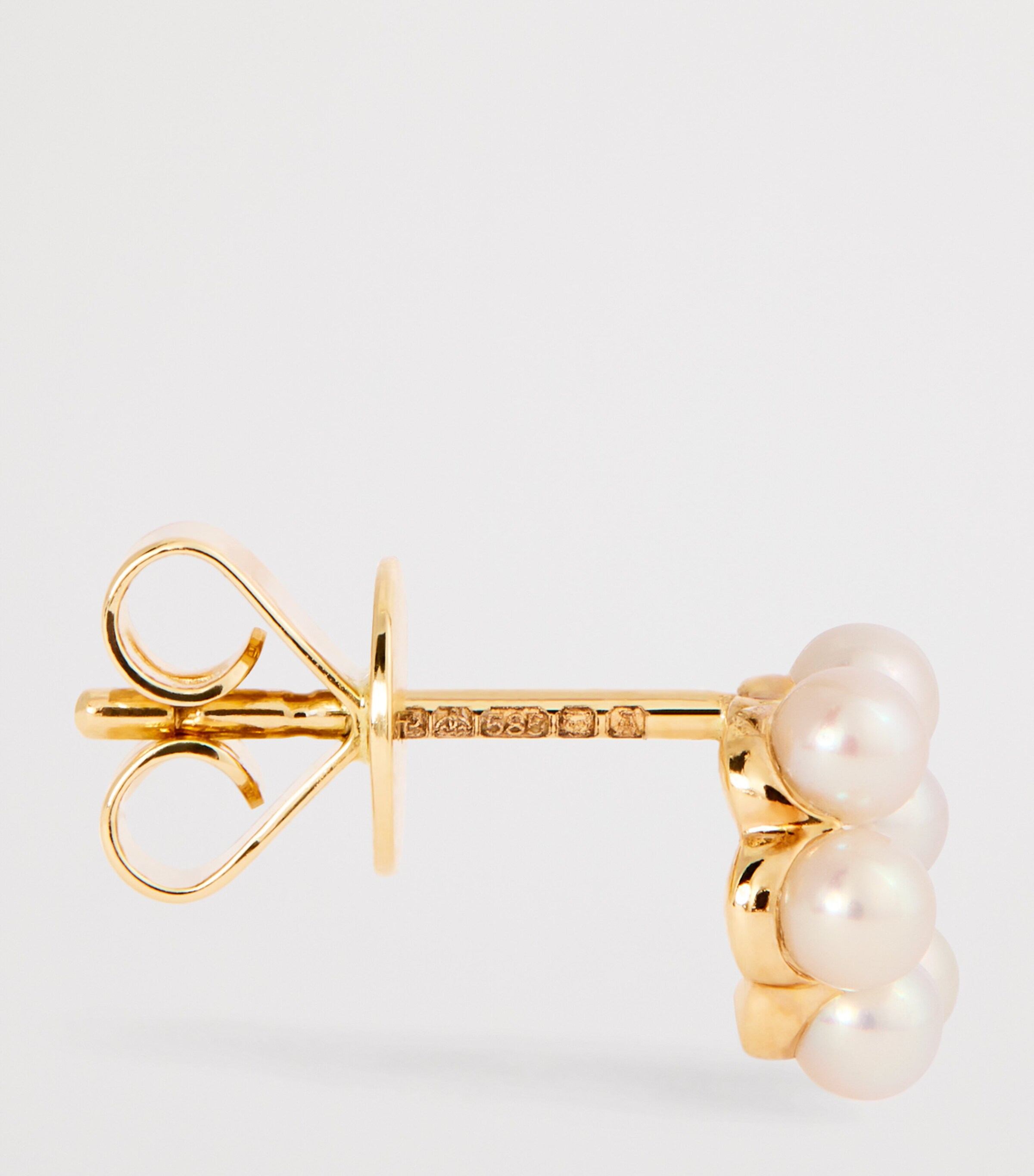 Sophie Bille Brahe Yellow Gold and Pearl Petite Luna Single Earring Yellow Gold Image 4