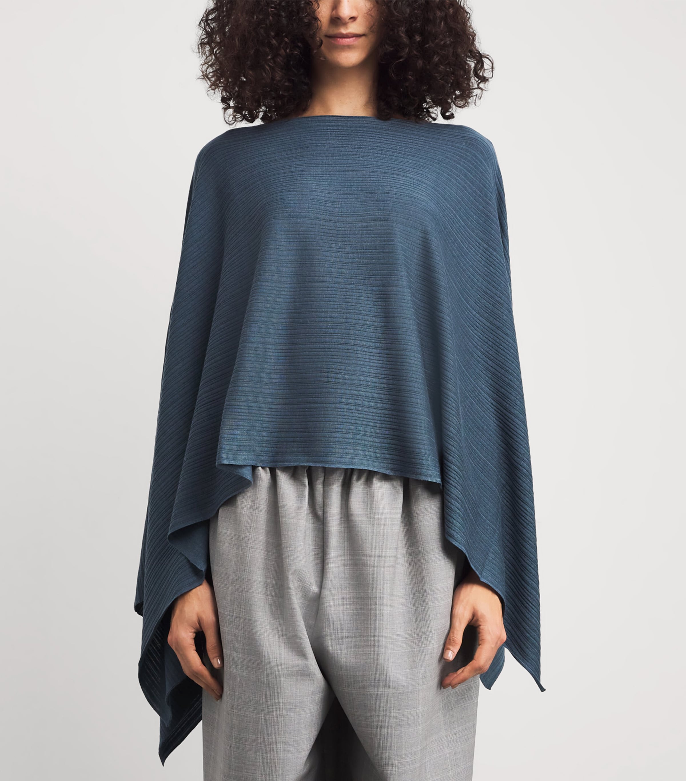 Plissé Cropped Poncho B60 BLUE - PETROL Image 3