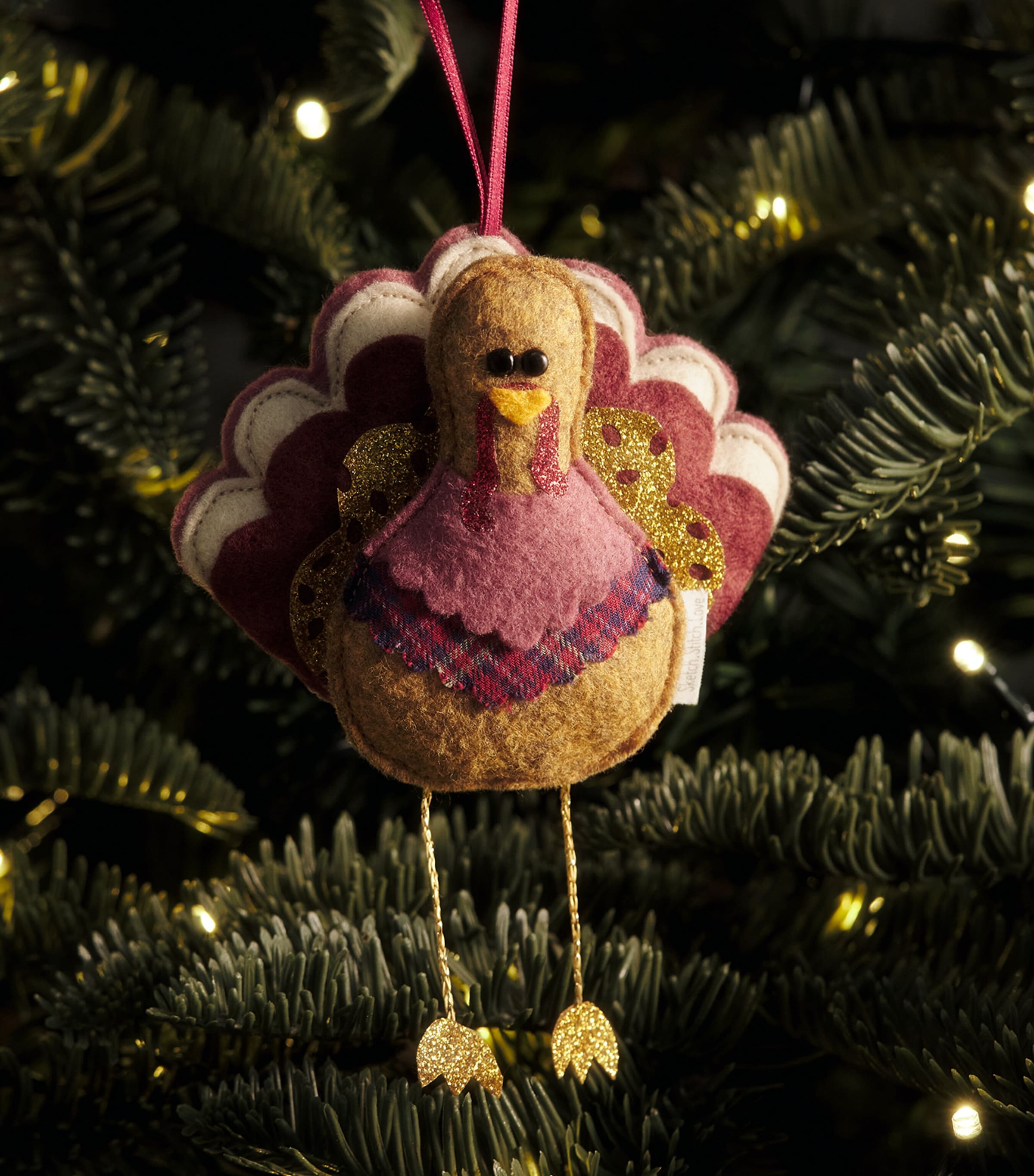 SKETCH.STITCH.LOVE Felt Turkey Tree Decoration Brown/burgundy Image 3