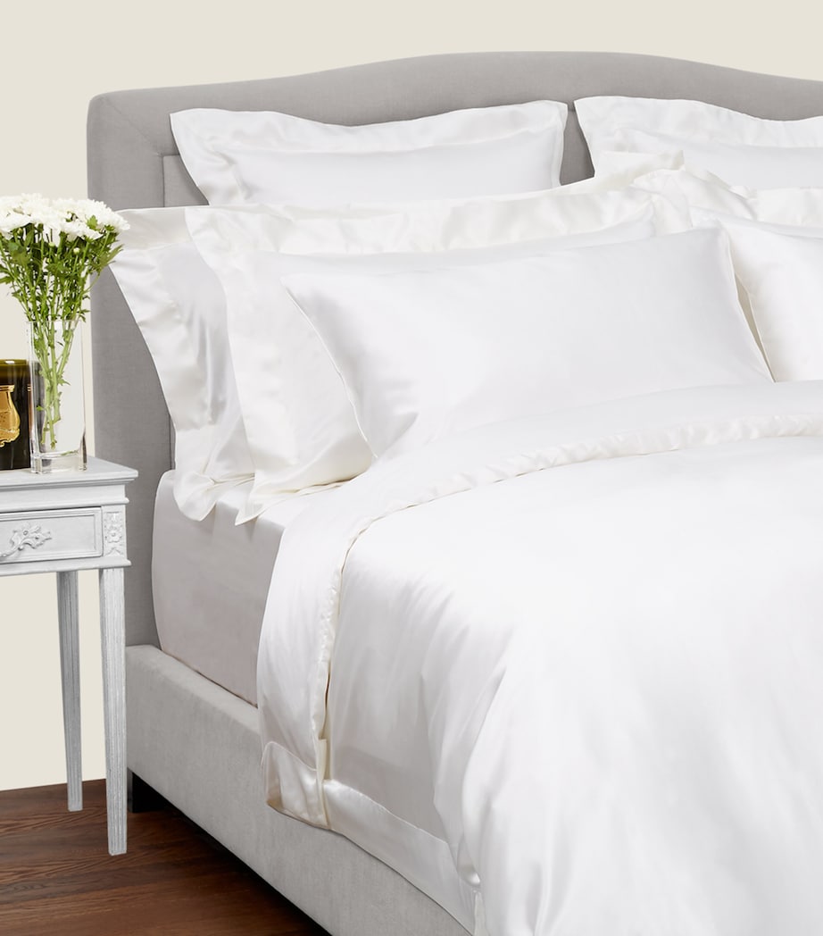 Silk Double Duvet Cover (200cm x 200cm) IVORY Image 5