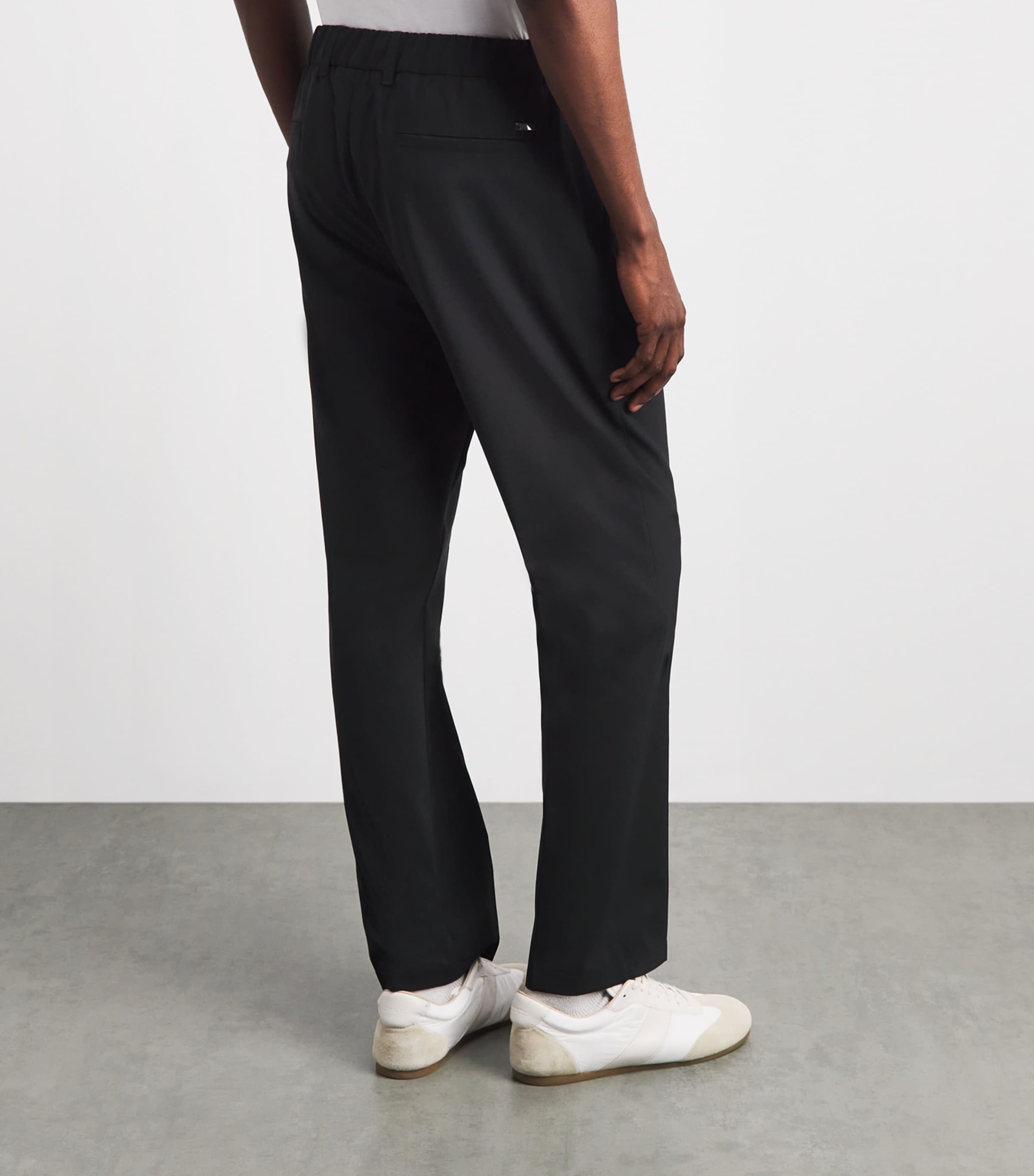 Herno Mens Technical Drawstring Trousers Nero Image 5