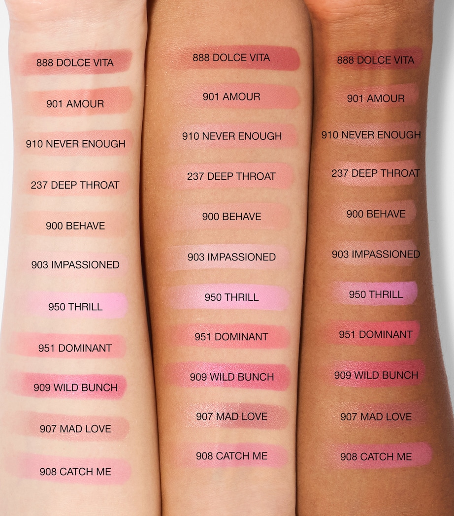 Blush Powder NEVERENOUGH Image 4