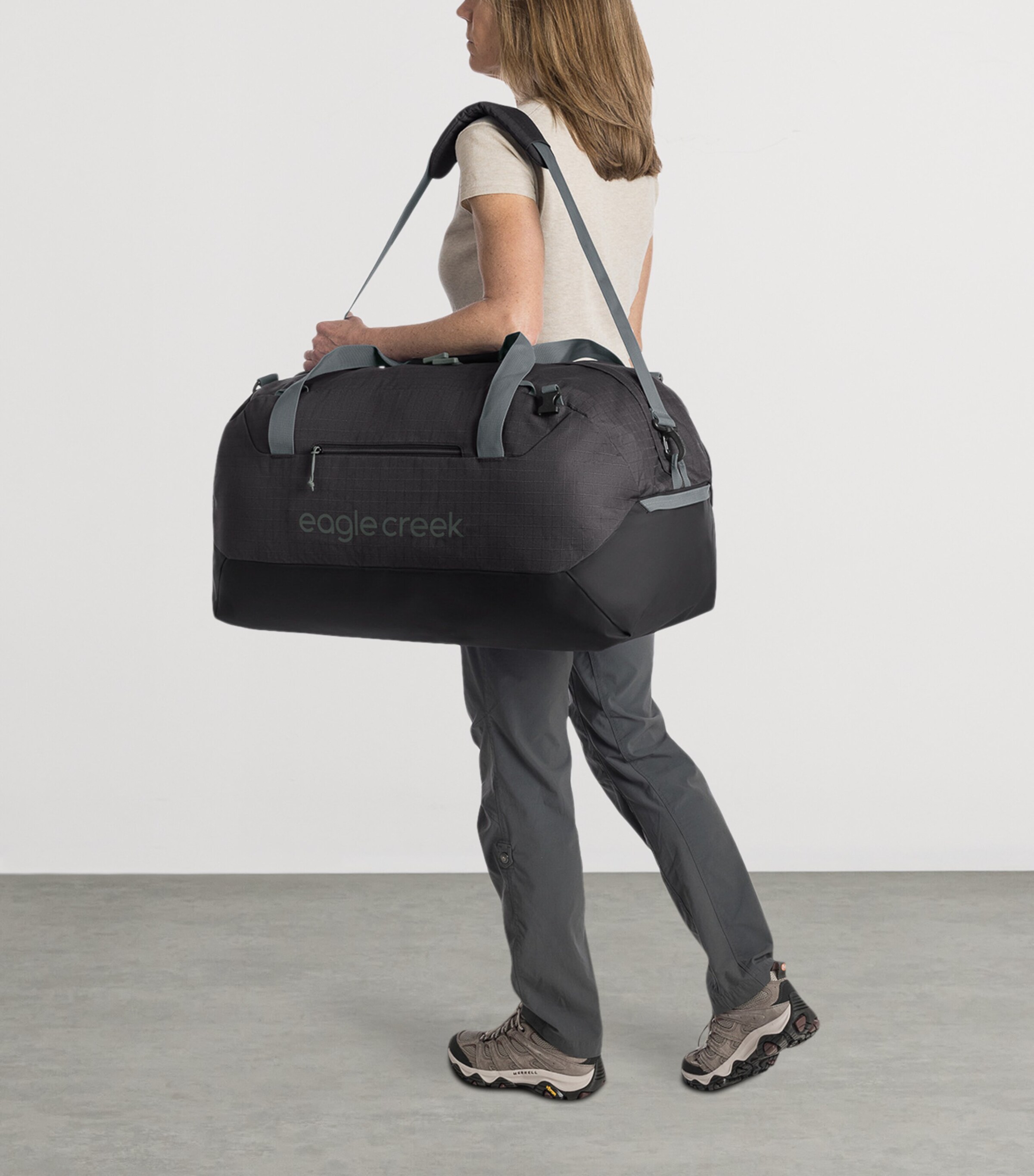 Eagle Creek Black 120L No Matter What Wheeled Duffle Bag | Harrods CA