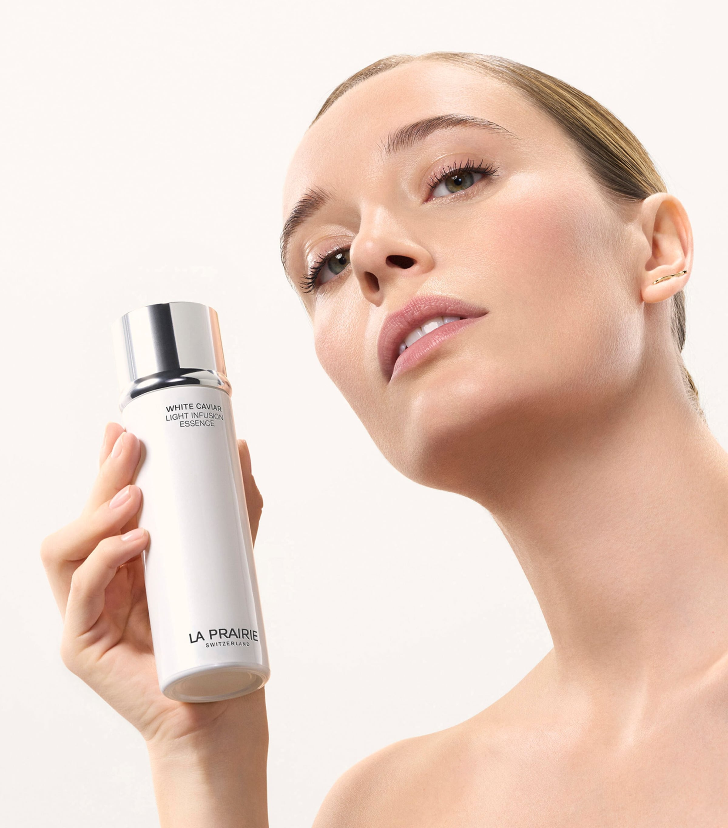 La Prairie White Caviar Light Infusion Essence-In-Lotion (150ml) Image 5