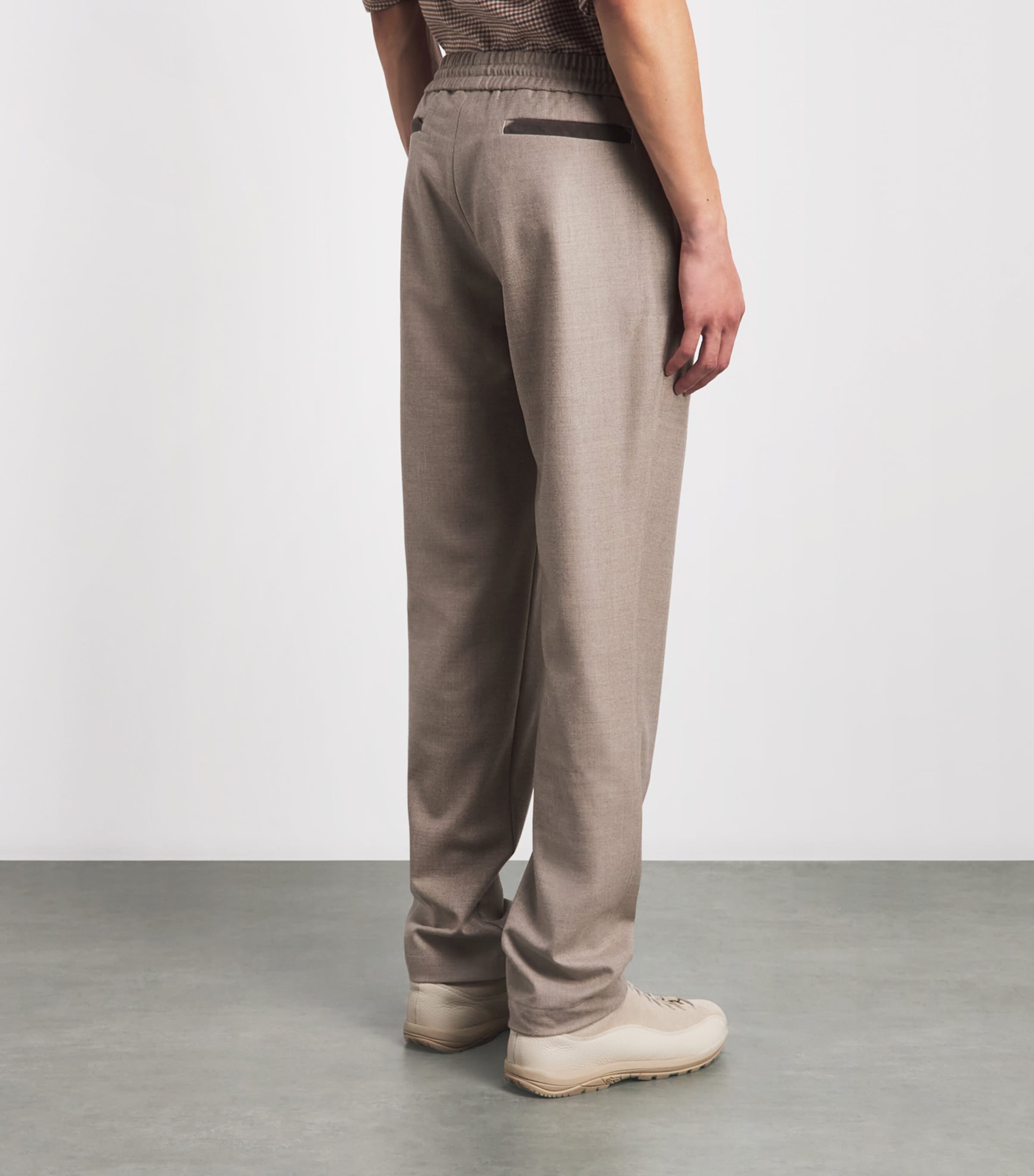 Sease Mens Stretch-Virgin Wool Mindset Drawstring Trousers Driftwood Image 5