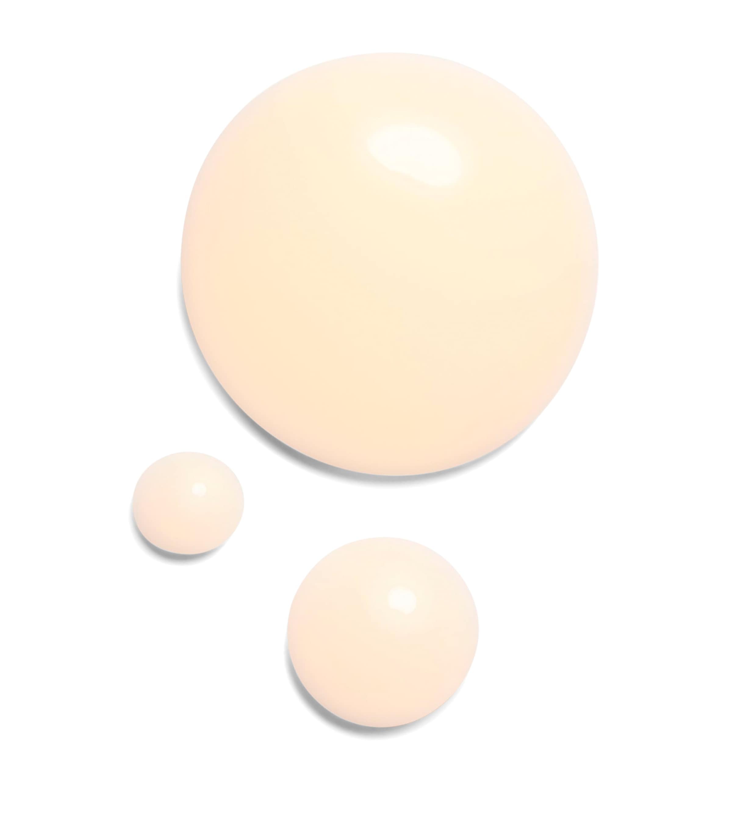 CHANEL CHANEL SUBLIMAGE Le Serum (30ml) Image 3