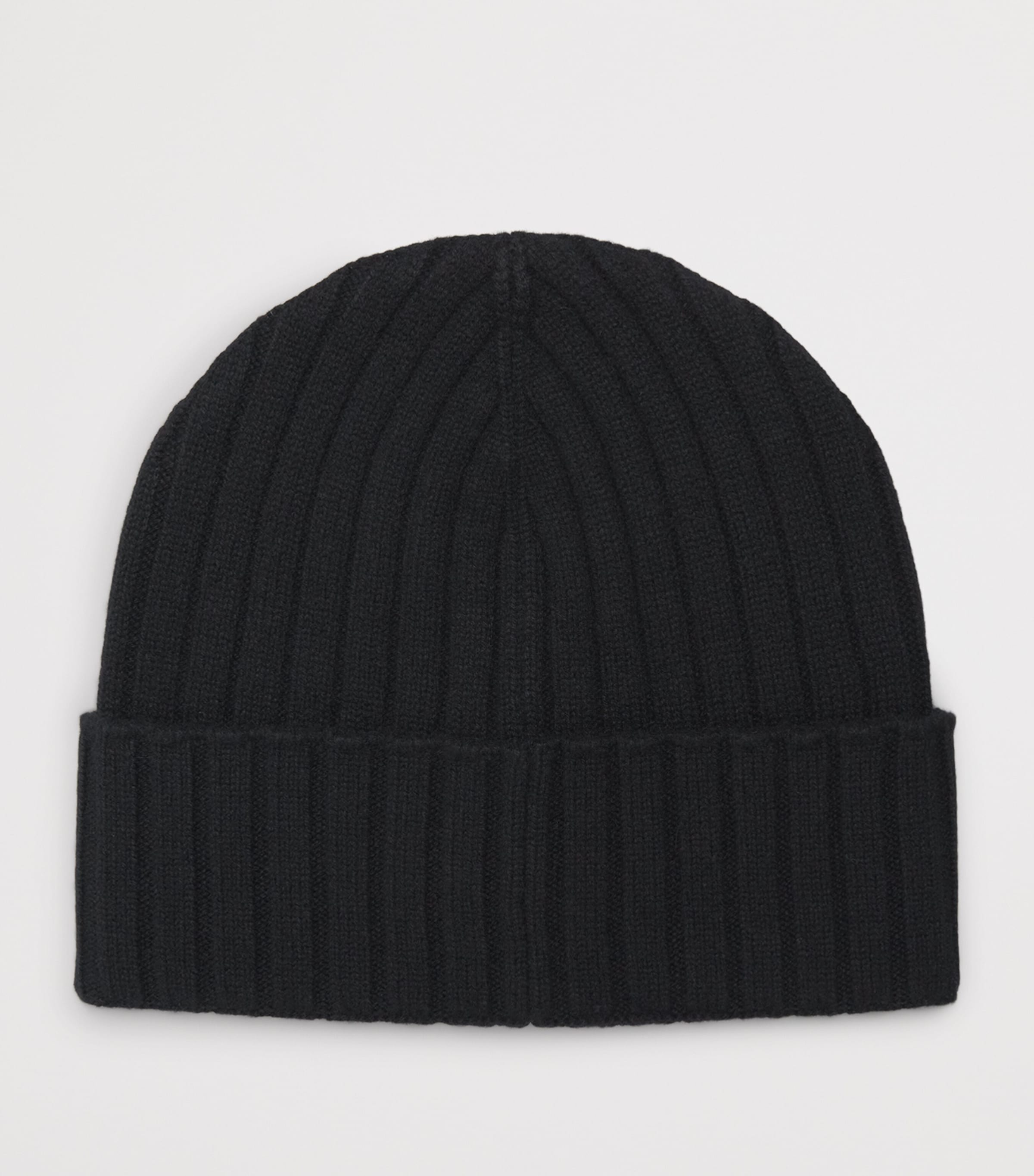 Herno Cashmere Logo Patch Beanie Nero Image 2