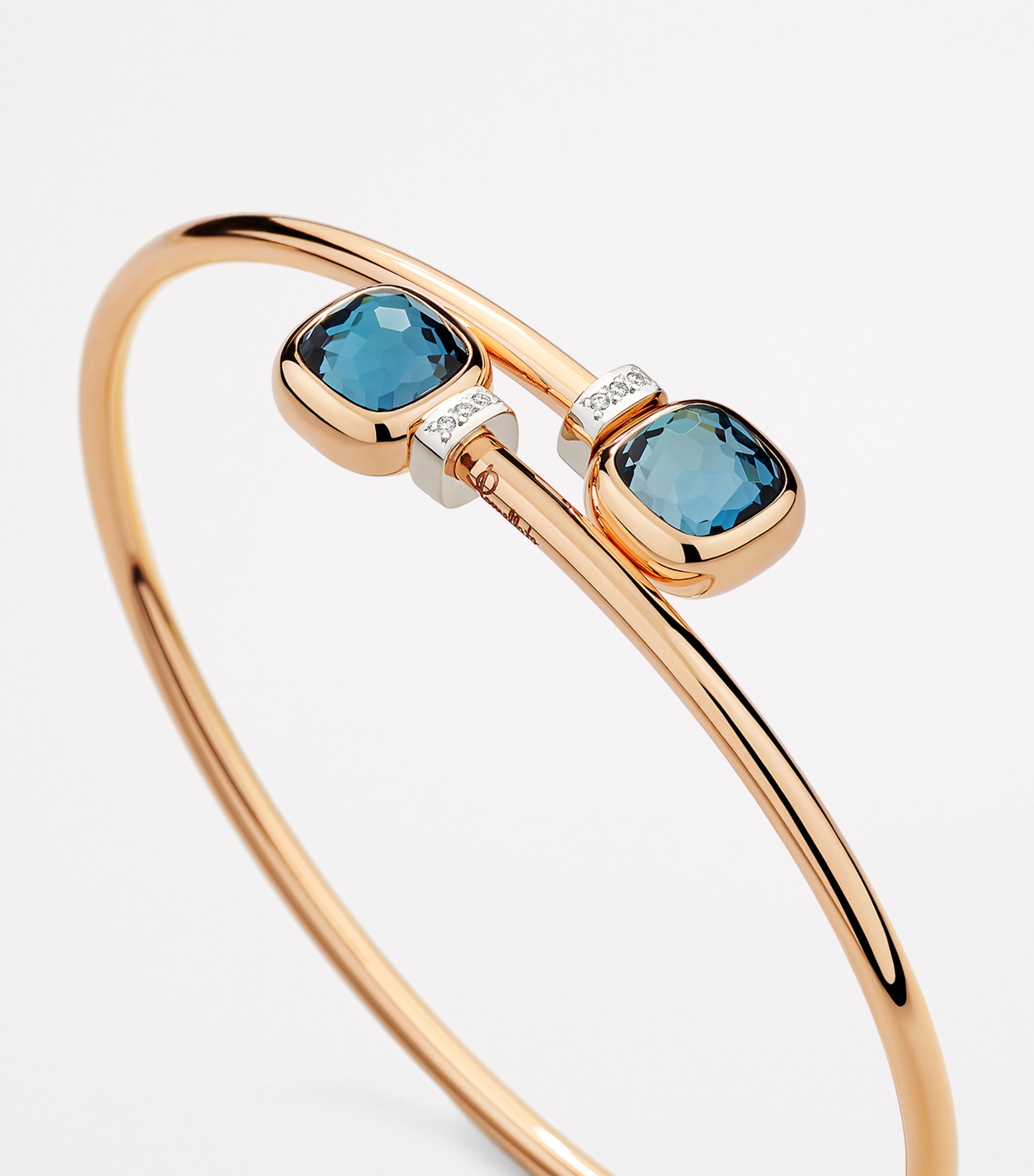 Mixed Gold, Blue Topaz and Diamond Nudo Bangle DB0TL Image 3