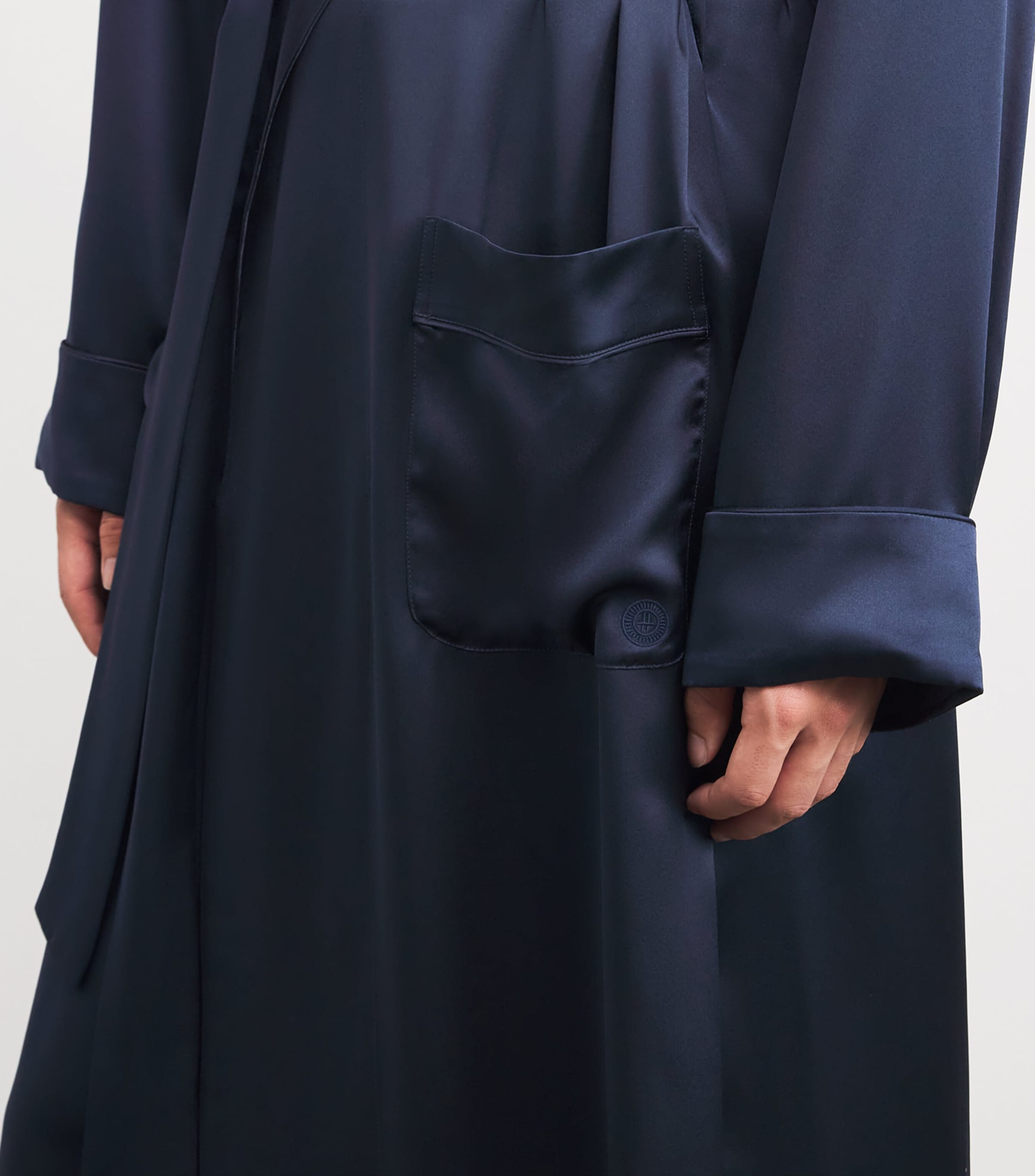 Silk Night Robe NAVY Image 6
