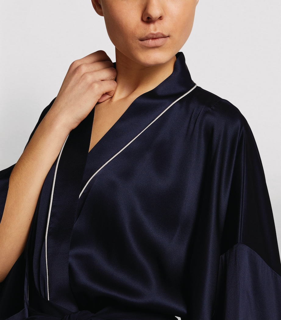 Silk Mimi Robe NAVY Image 5