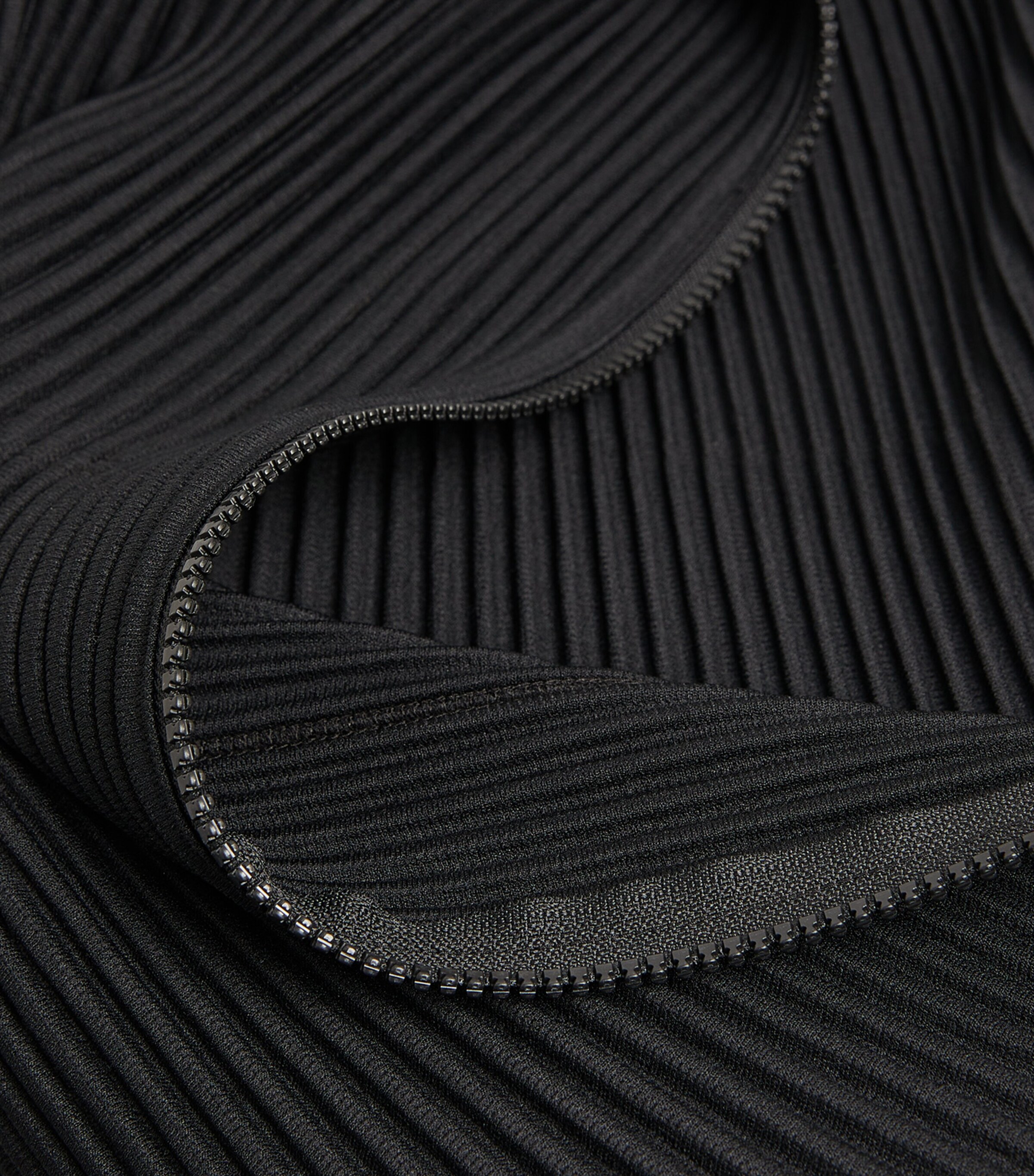 Pleated Zip-Up Cardigan 15 BLACK Image 5