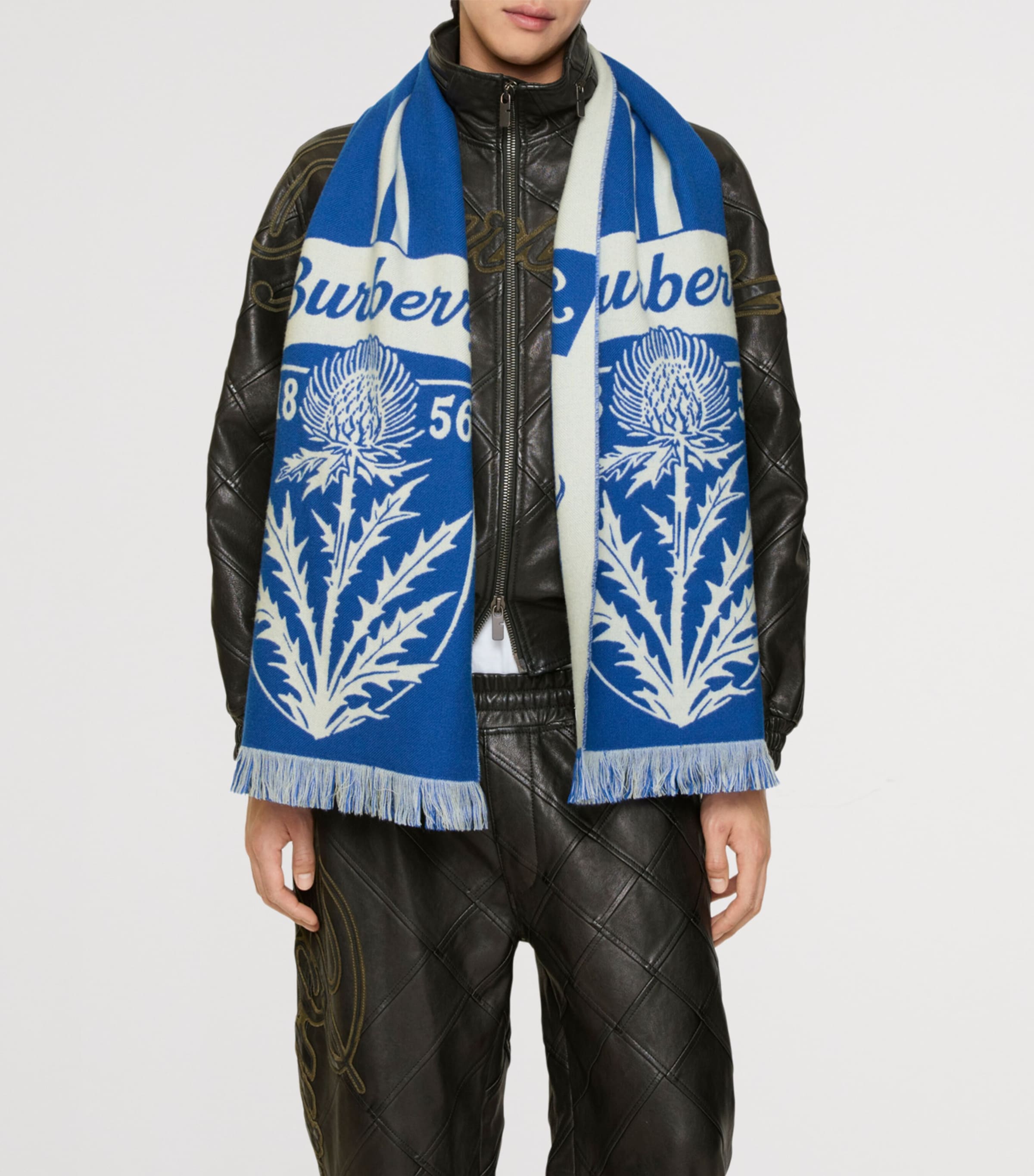 Wool Thistle Shield Scarf FLAG BLUE Image 2