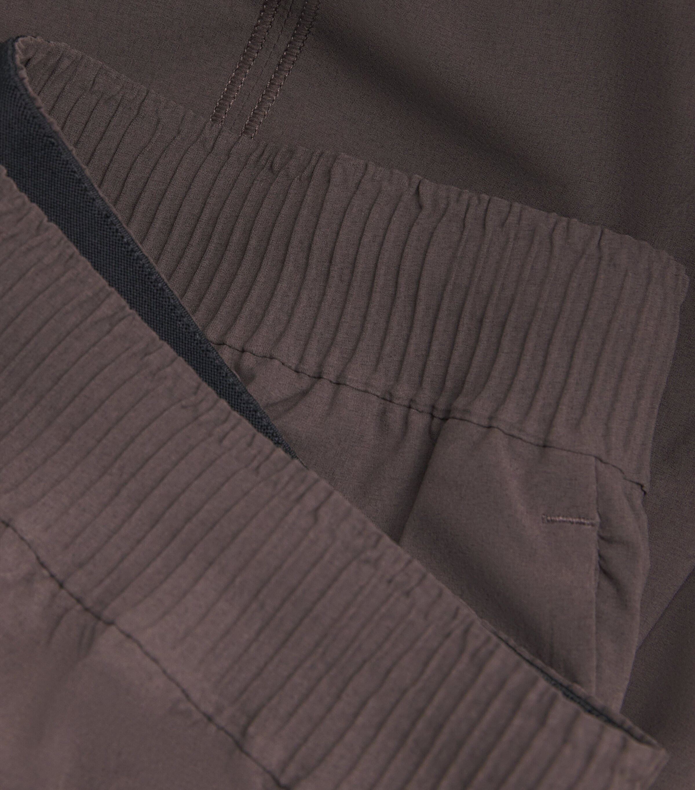 Focus Sweatpants PEBBLE Image 5