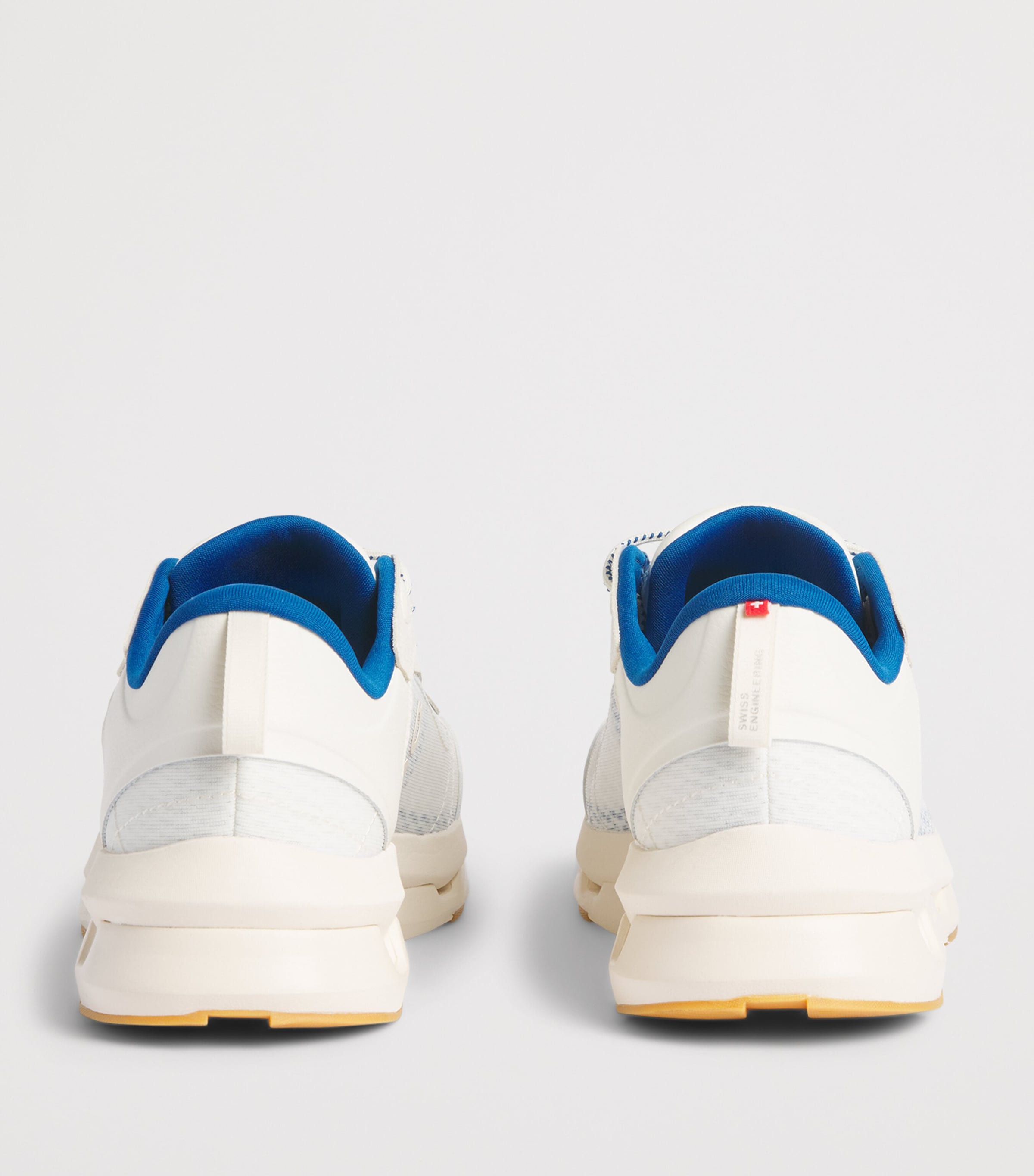 On Mens Cloudzone Moon Trainers Ivory | Nightfall Image 5