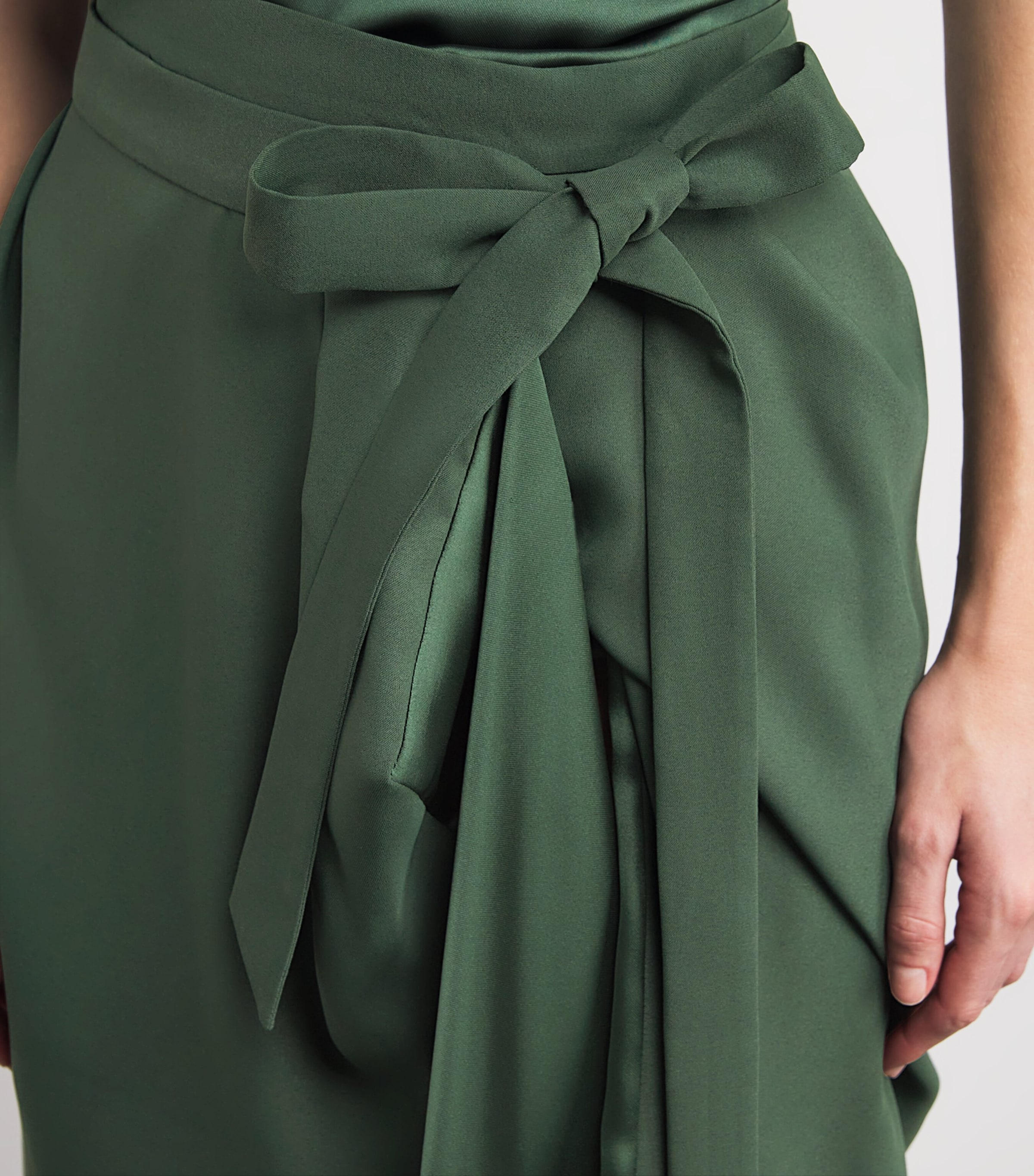 Zora Midi Skirt GREEN Image 6