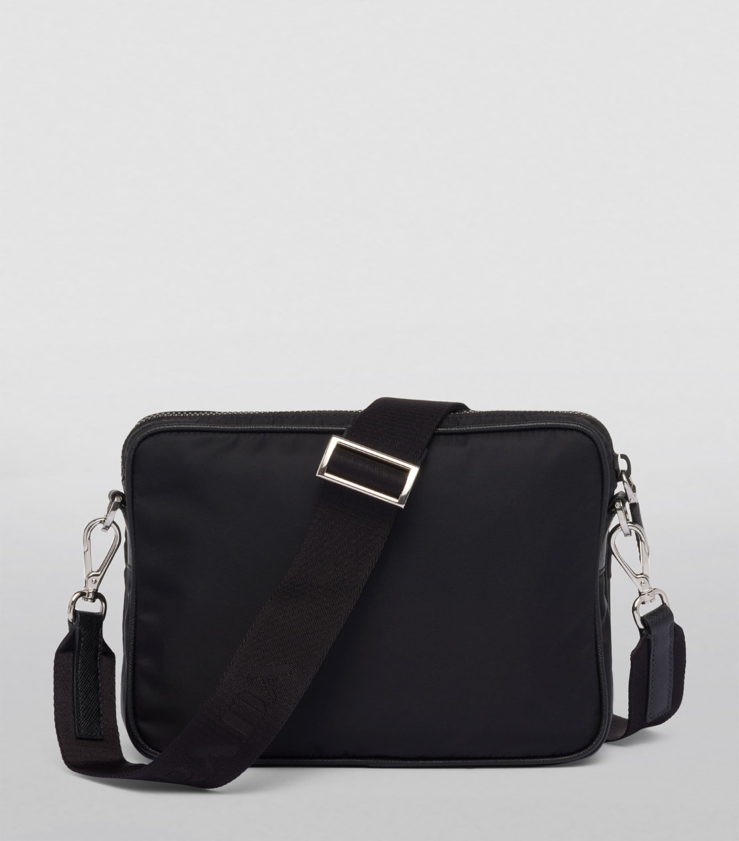 Re-Nylon Shoulder Bag F0002 Image 4