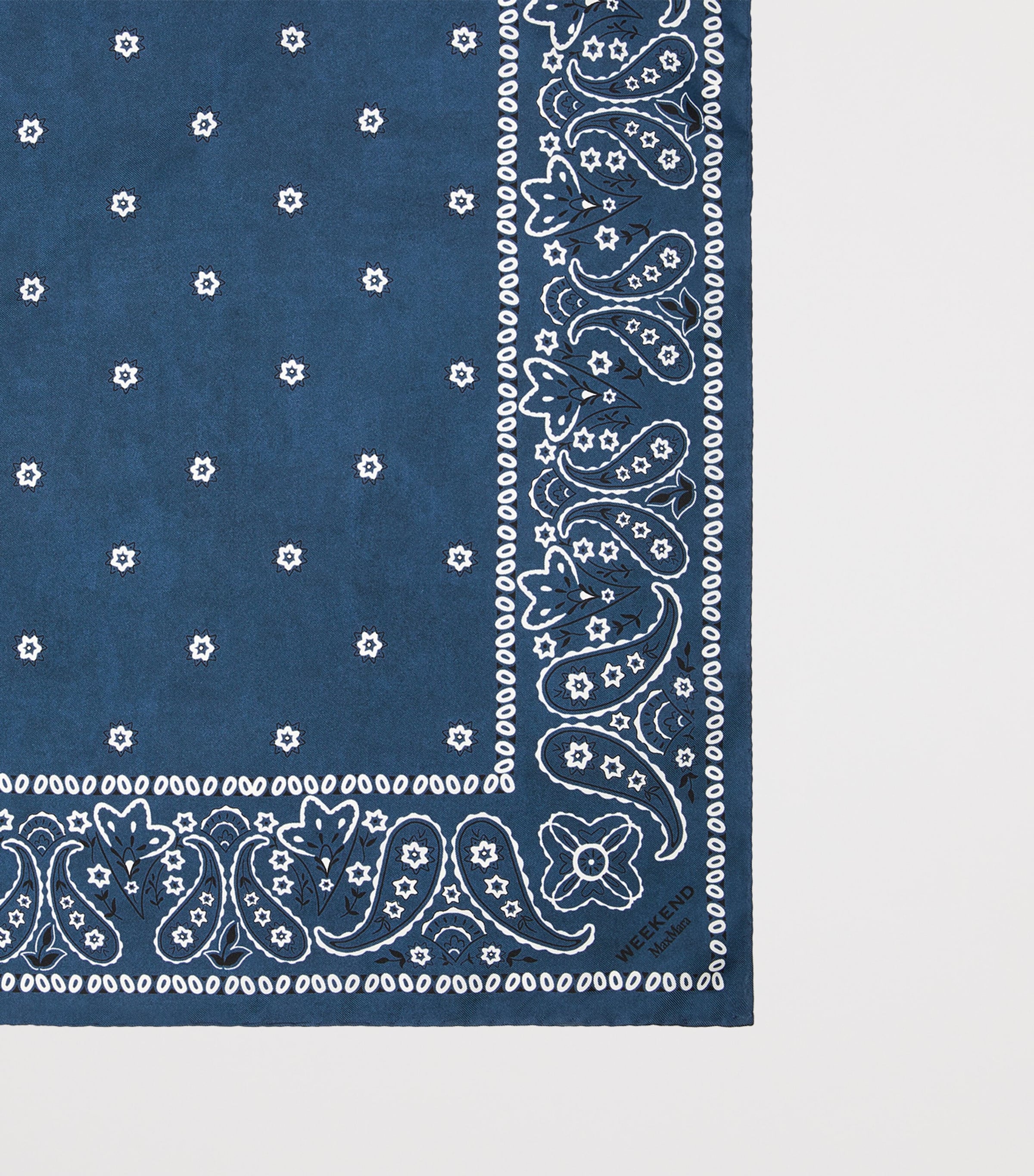 Weekend Max Mara Silk Paisley Scarf Midnightblue Image 2