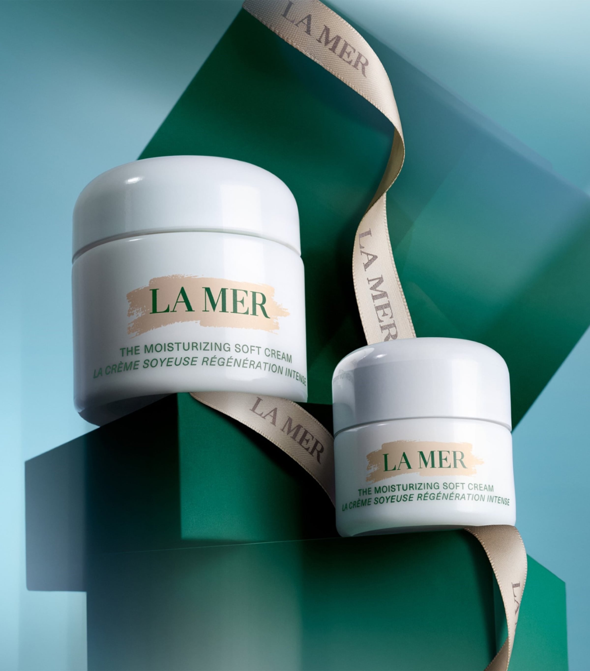 LA MER THE MOISTURIZING SOFT CREAM 4個セット La Mer The Moisturizing Soft Cream Gift Set (Worth £390