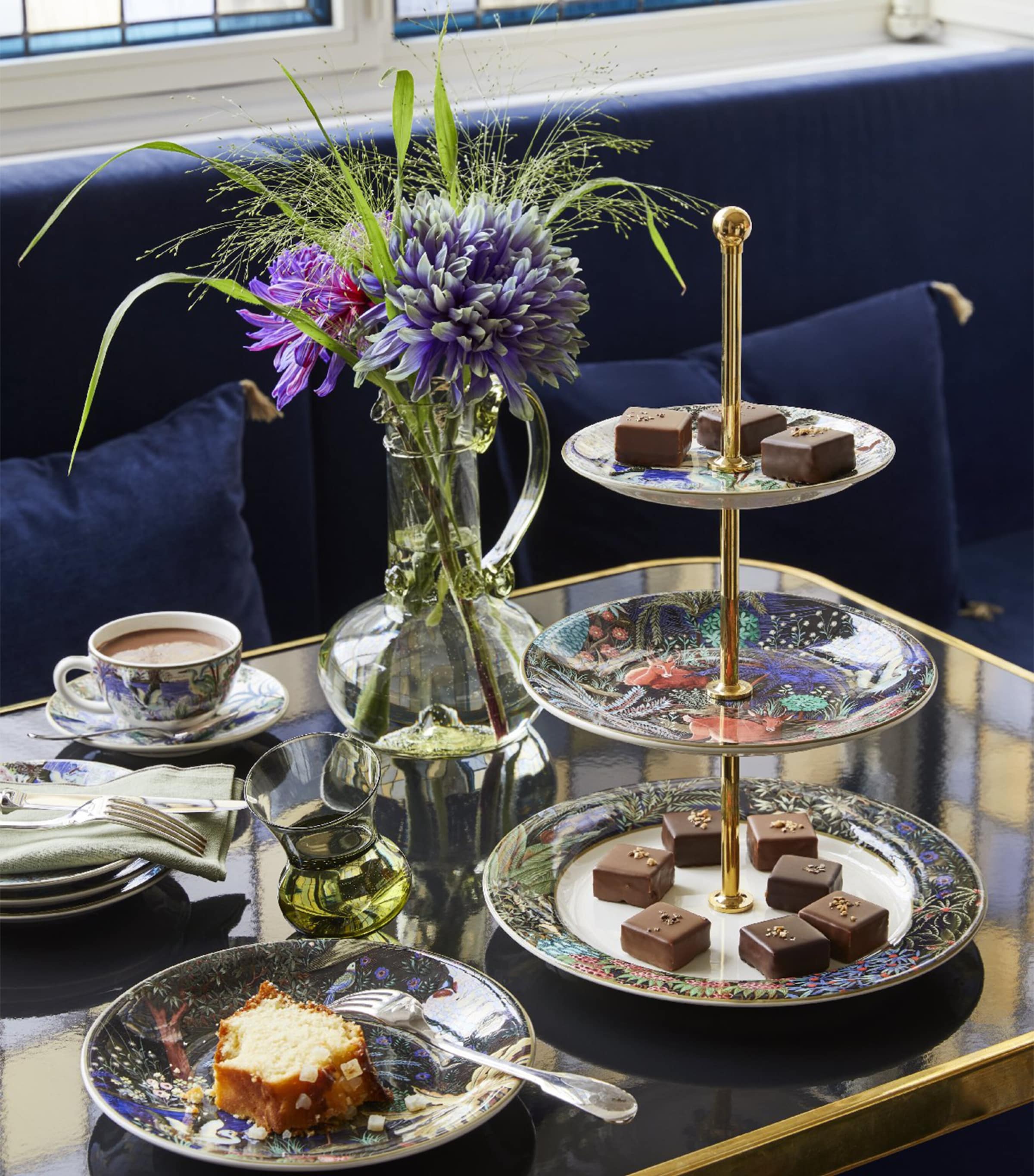 Set of 2 Jardin du Palais Teacups and Saucers (260ml) MULTICOLOR Image 2