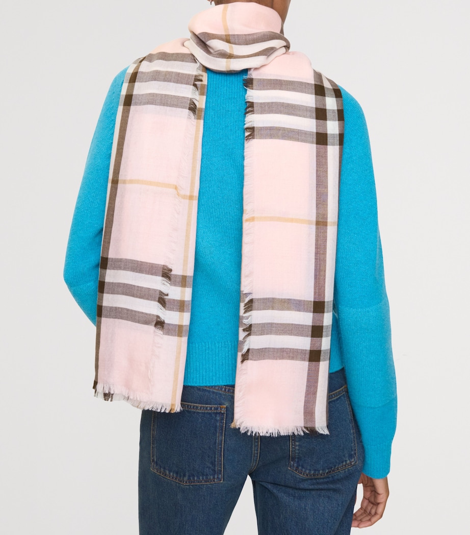 Wool-Silk Reversible Check Scarf BOW PINK/PEBBLE WHIT Image 4