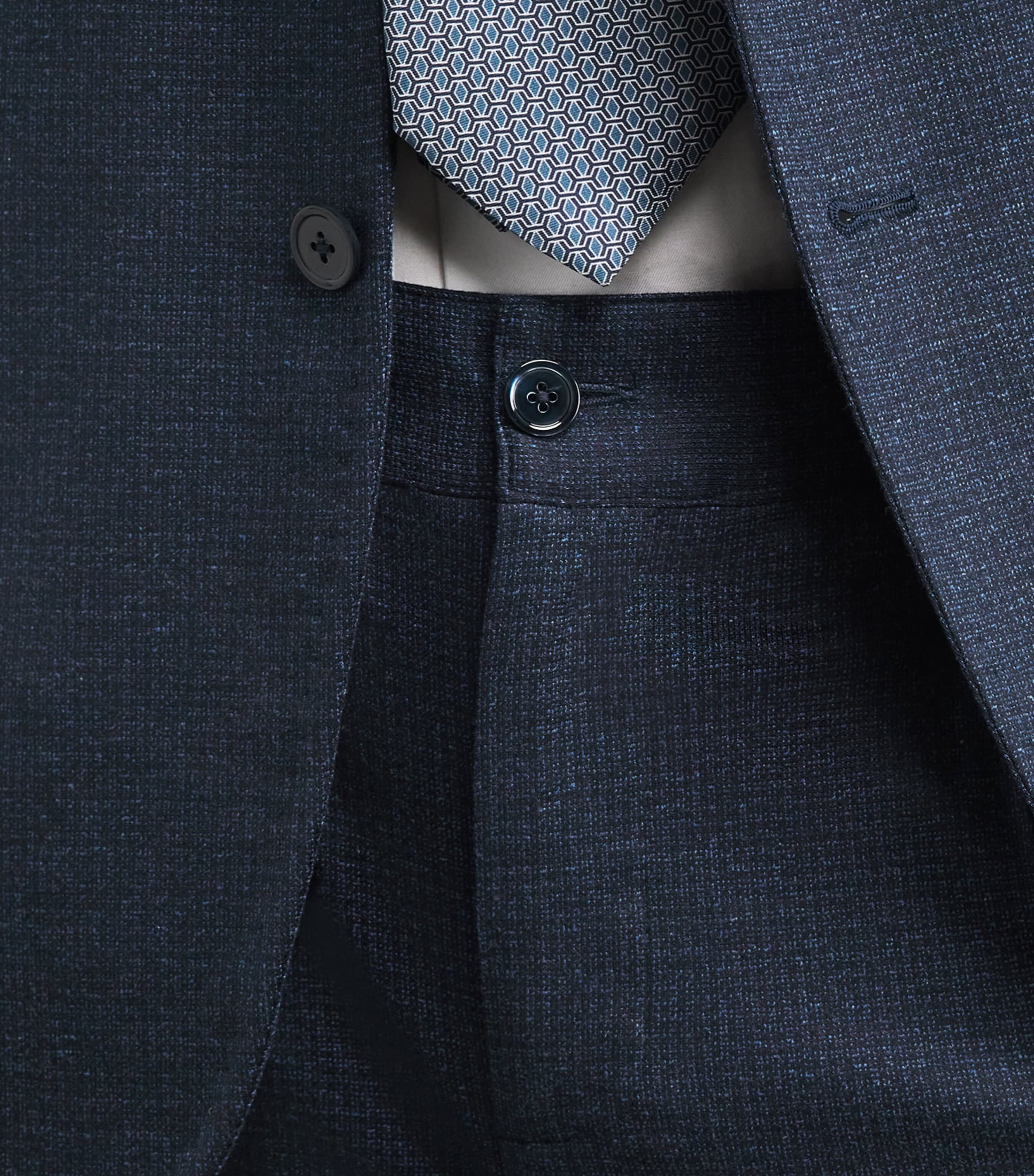 Isaia Mens Silk-Cotton Capri 2-Piece Suit Image 5