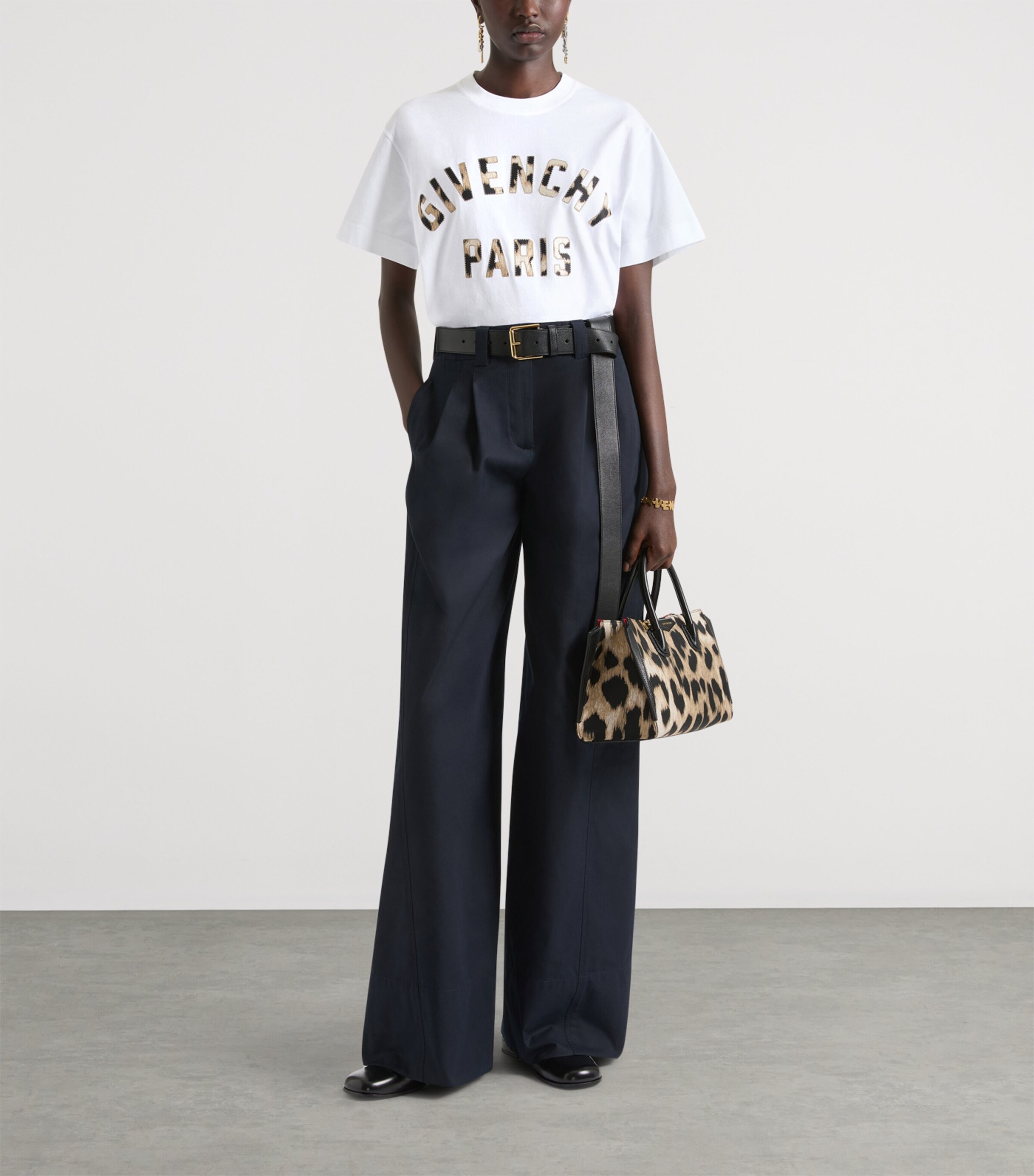 Givenchy Small Antigona Catchall Top-Handle Bag Image 2