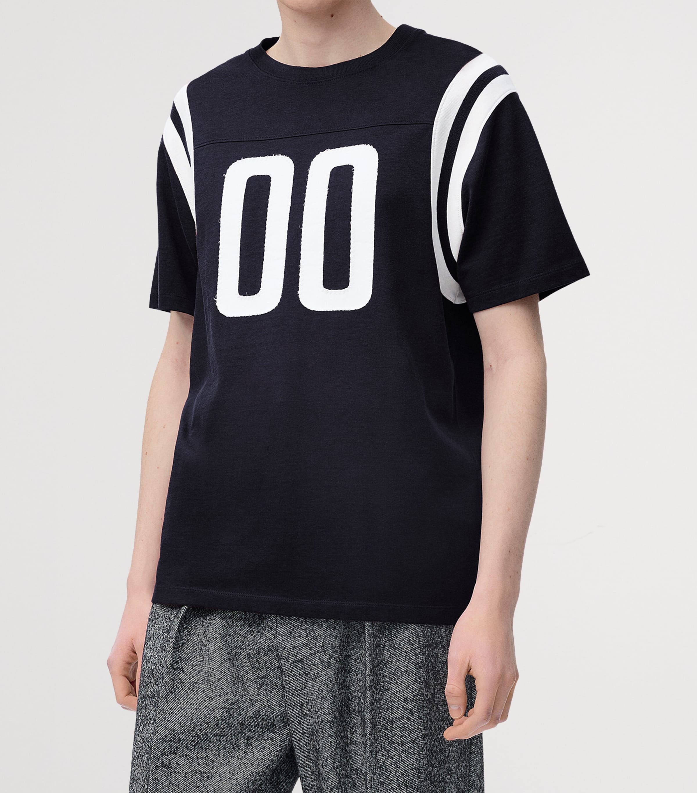 Collegiate Patch T-Shirt BURGUNDY Image 3