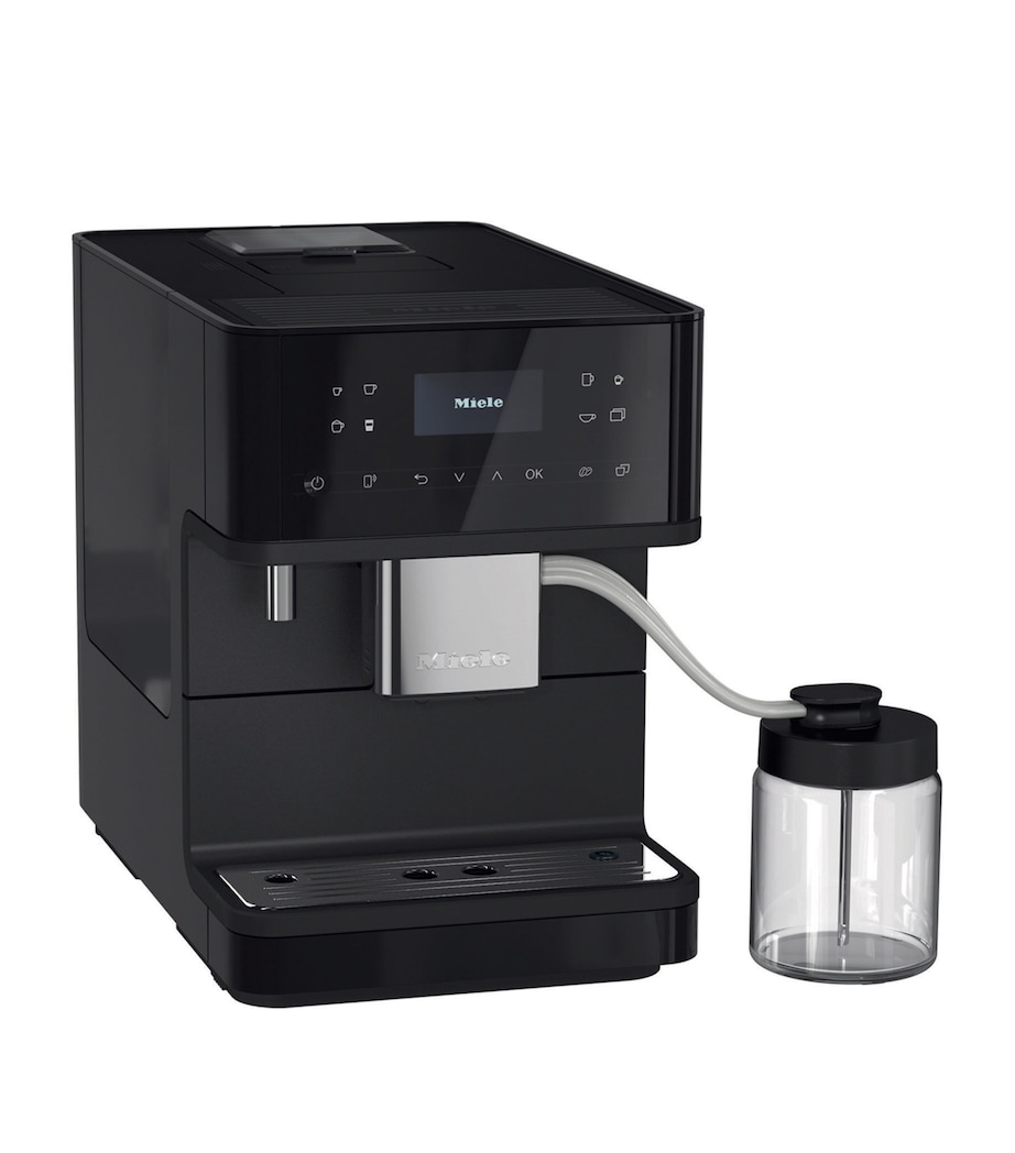 CM6560 MilkPerfection Coffee Machine OBSIDIAN BLACK Image 1