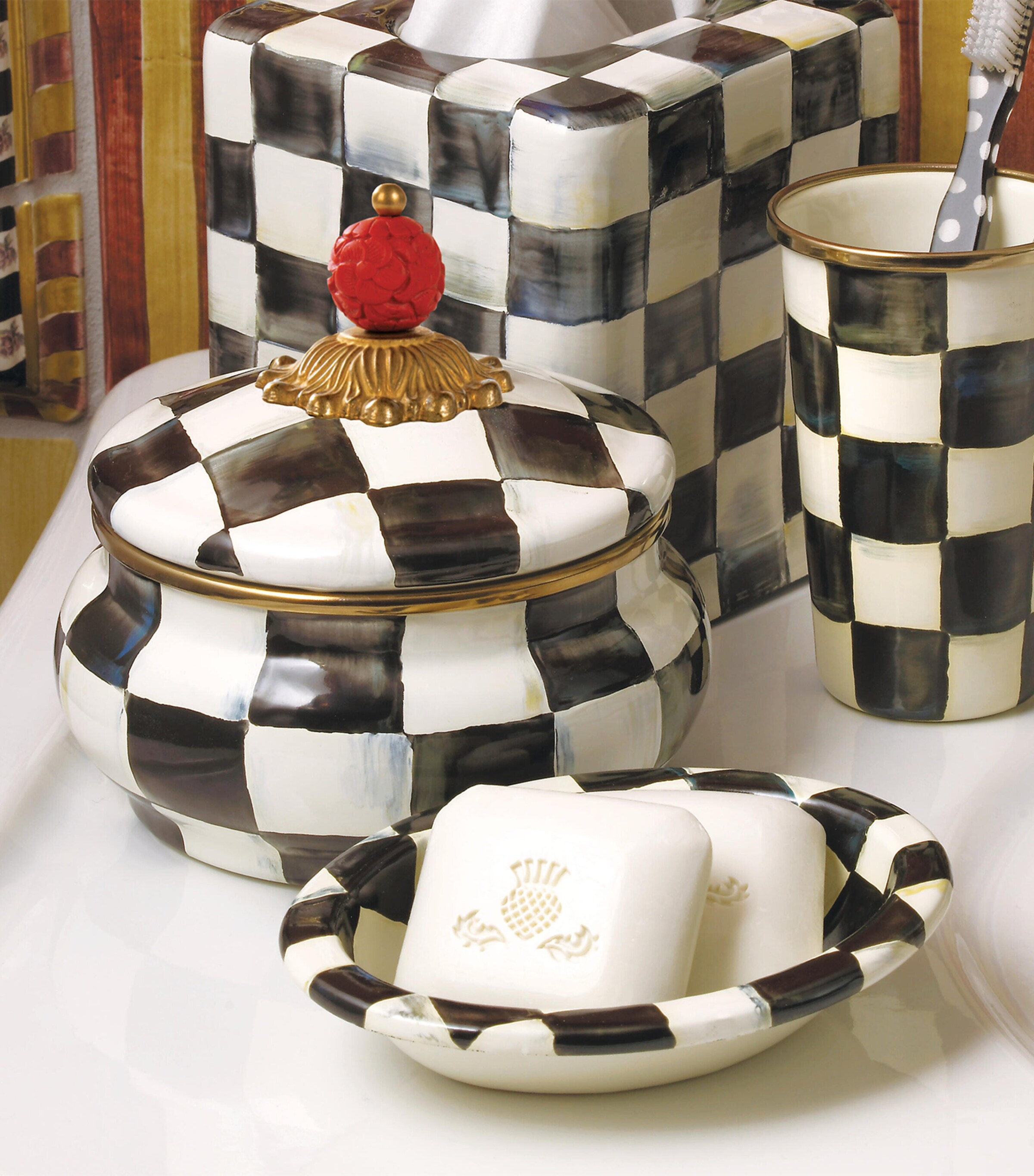 Courtly Check Squashed Pot BLACK Image 3