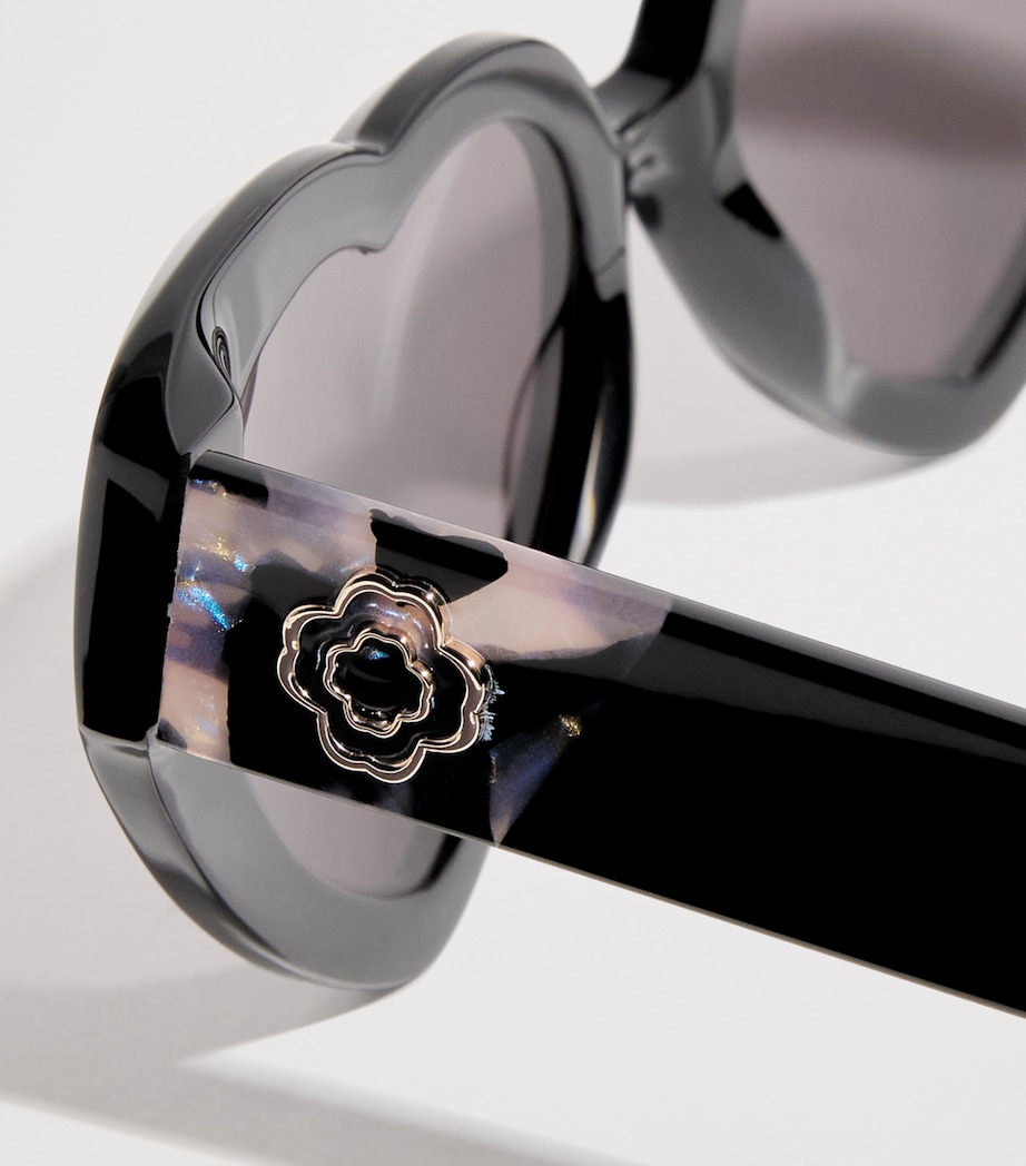 Heart-Shaped Sunglasses BLACK Image 5