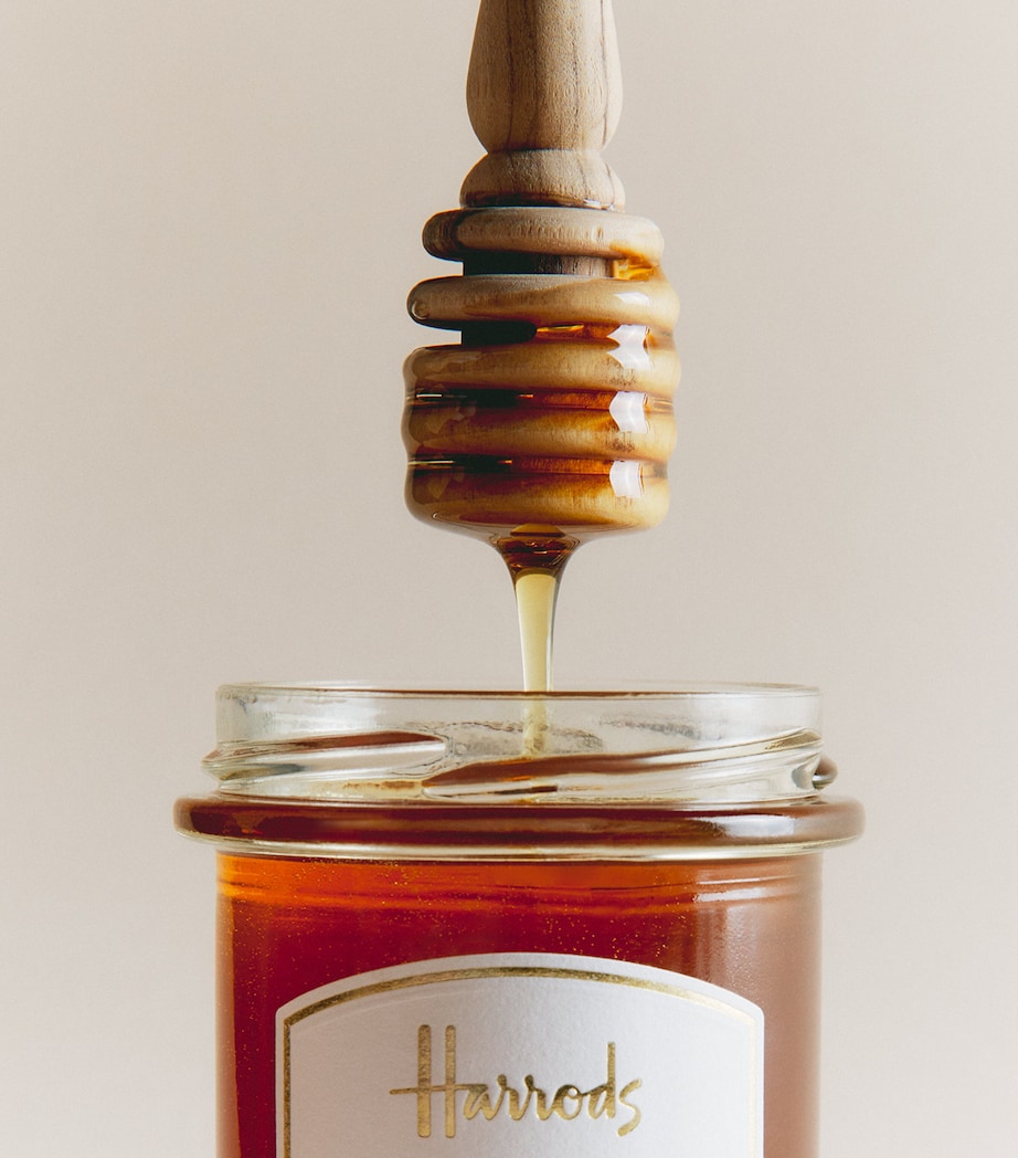 The Halal Celebration Hamper NO COLOUR Image 2