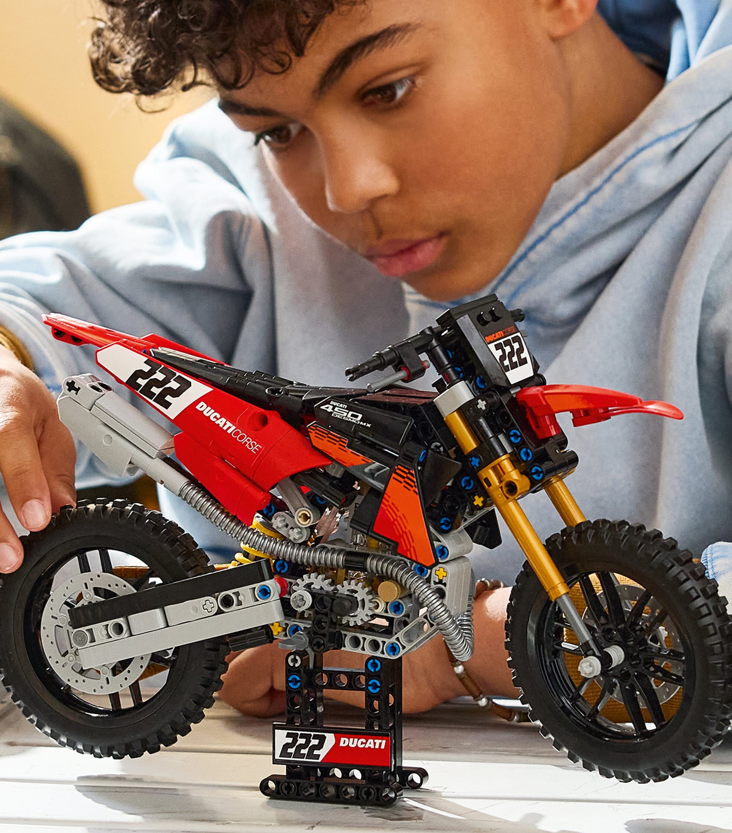 Lego Ducati Desmo450 MX Factory Motorcycle 42238 Image 4